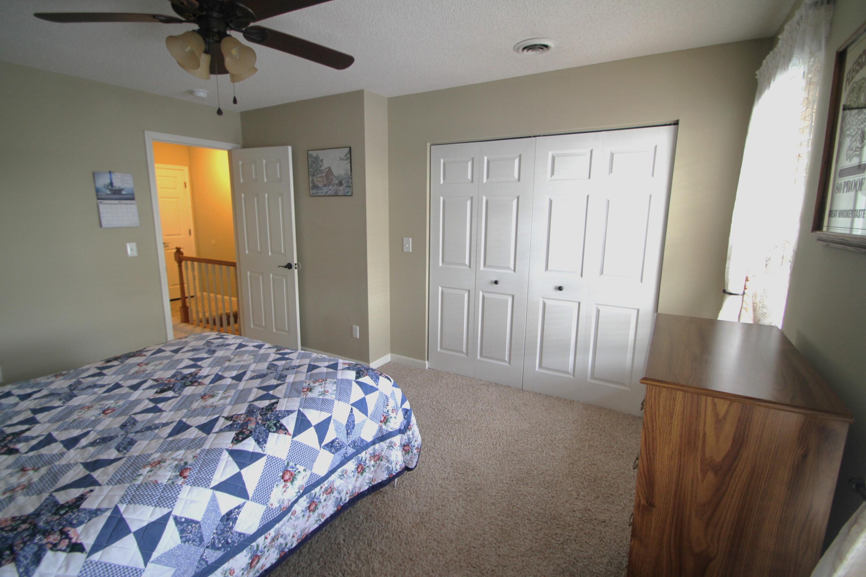 13 Pepper Ridge Court, 13