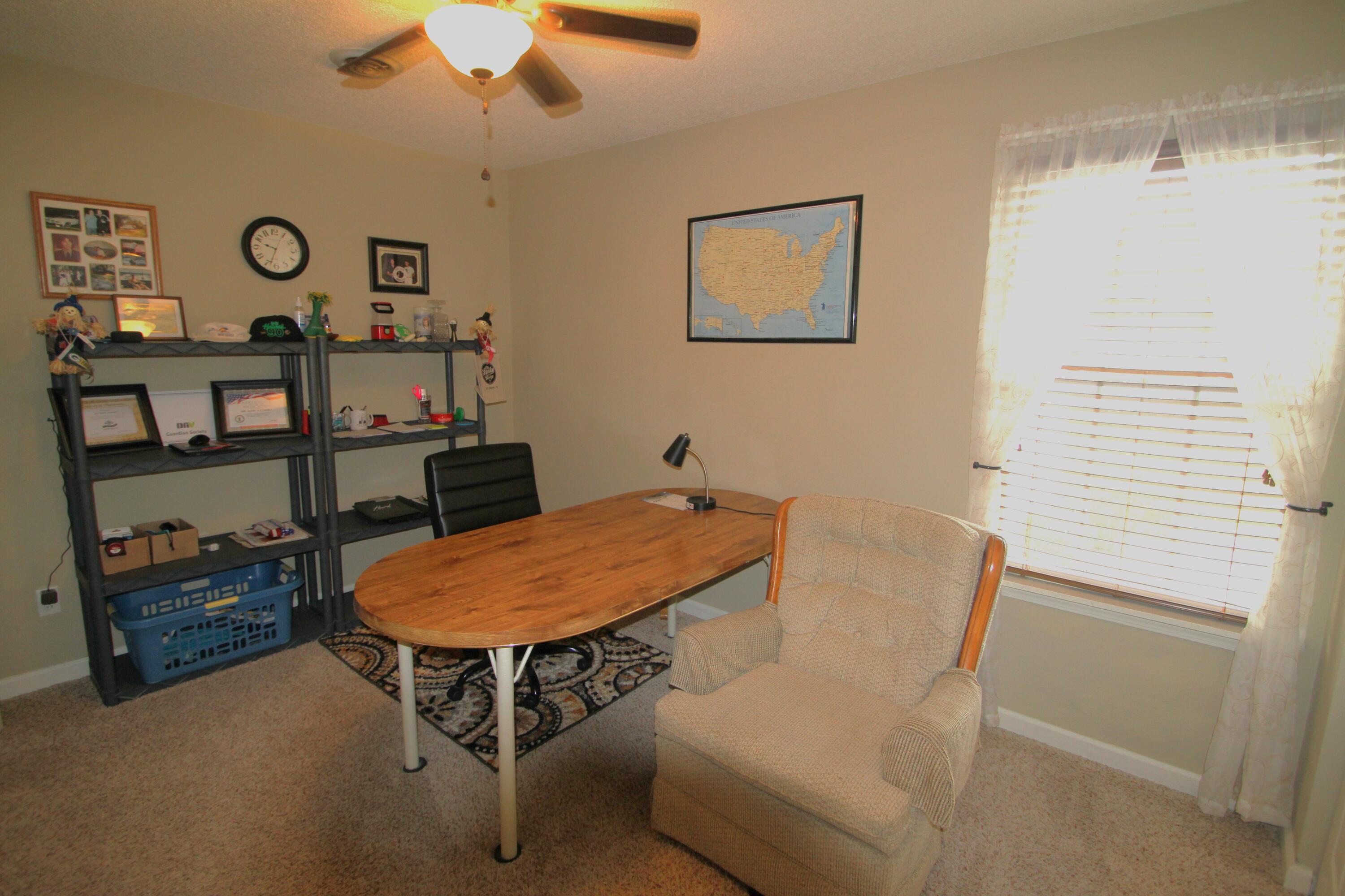 13 Pepper Ridge Court, 13