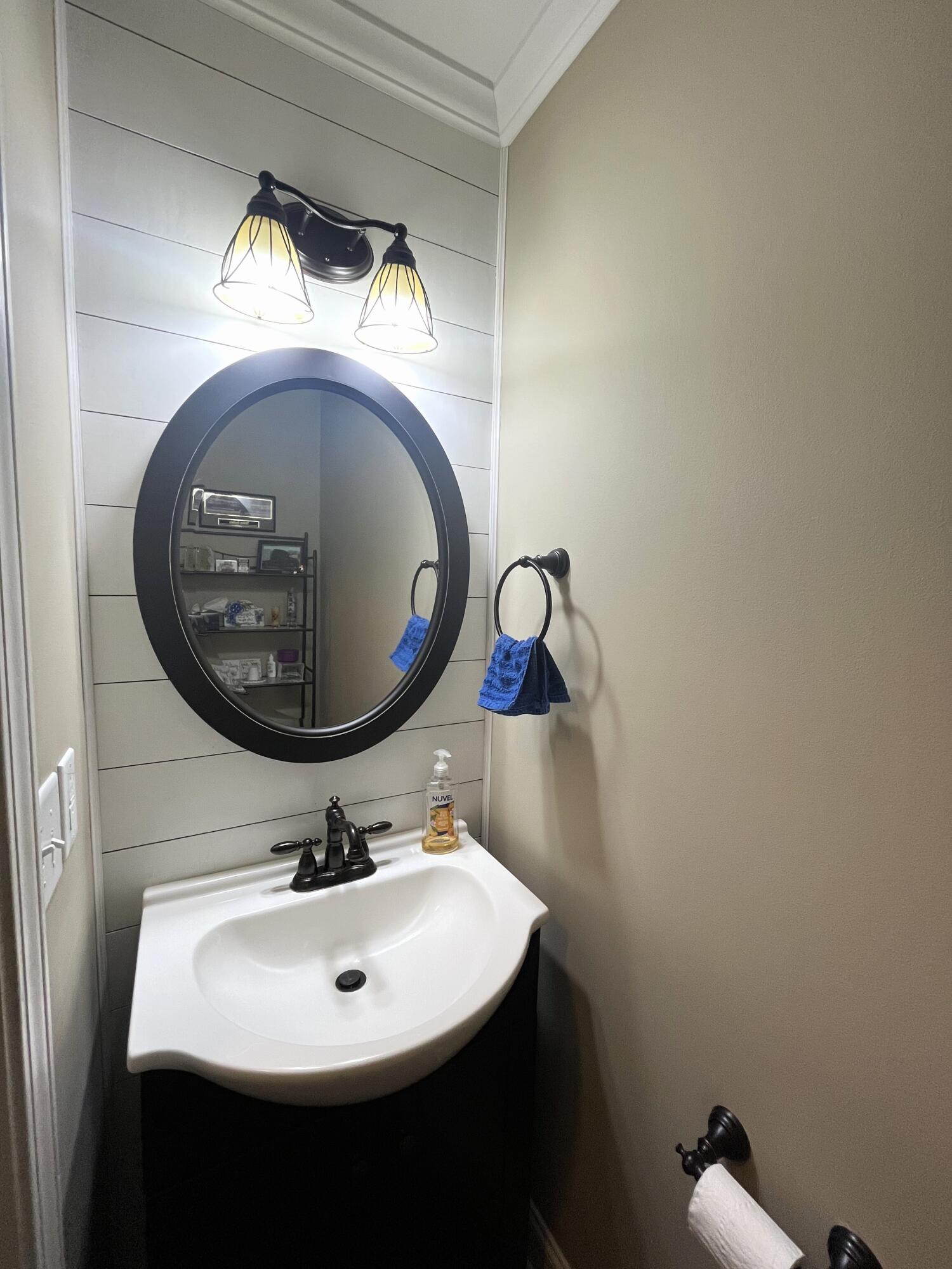 13 Pepper Ridge Court, 13