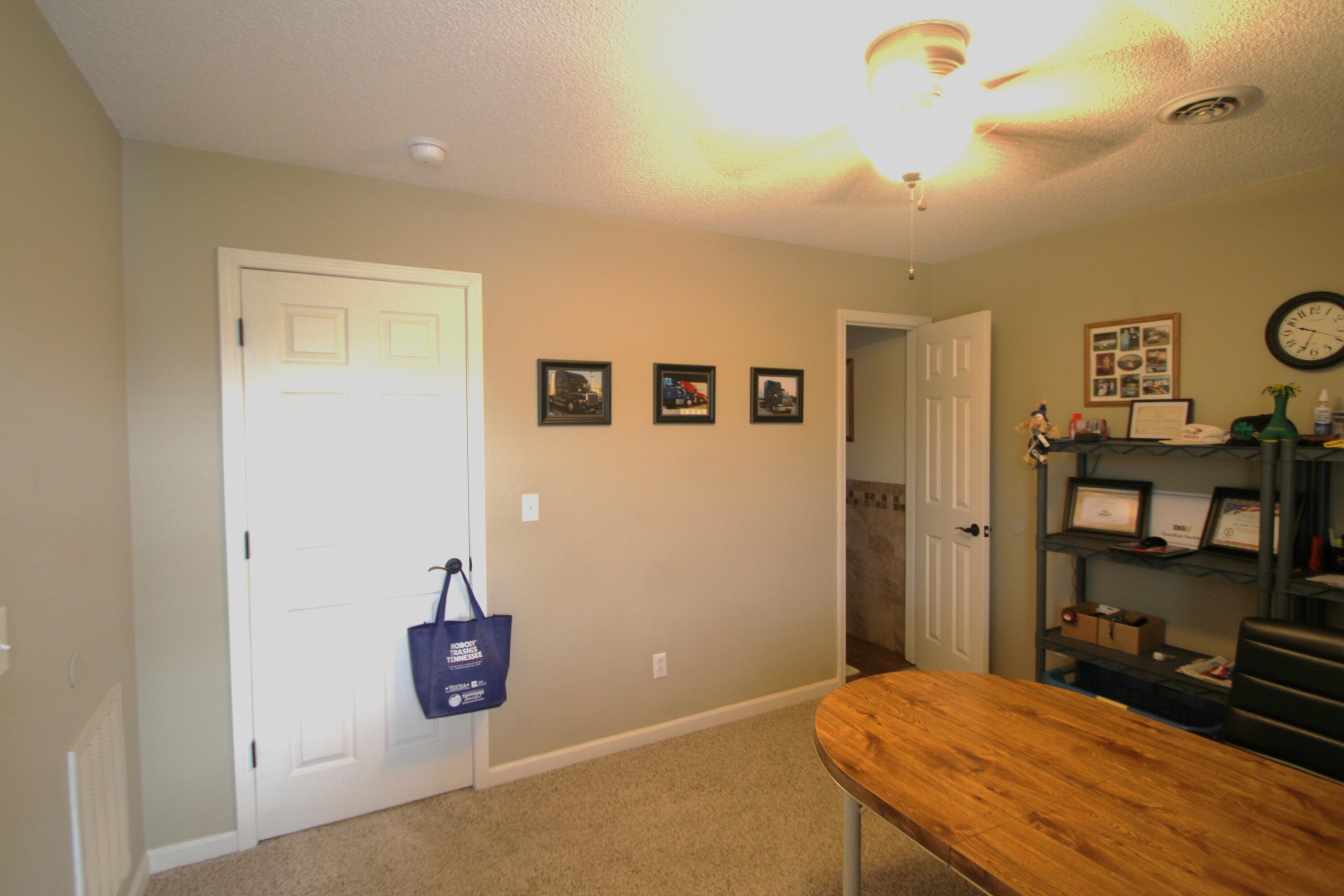 13 Pepper Ridge Court, 13