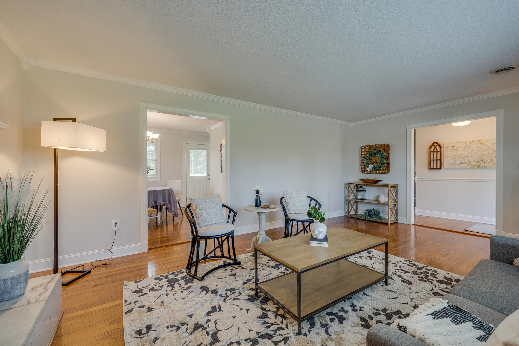 1030 Wood Eden Drive