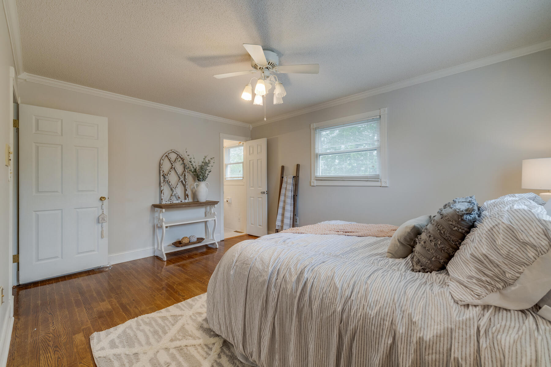 1030 Wood Eden Drive