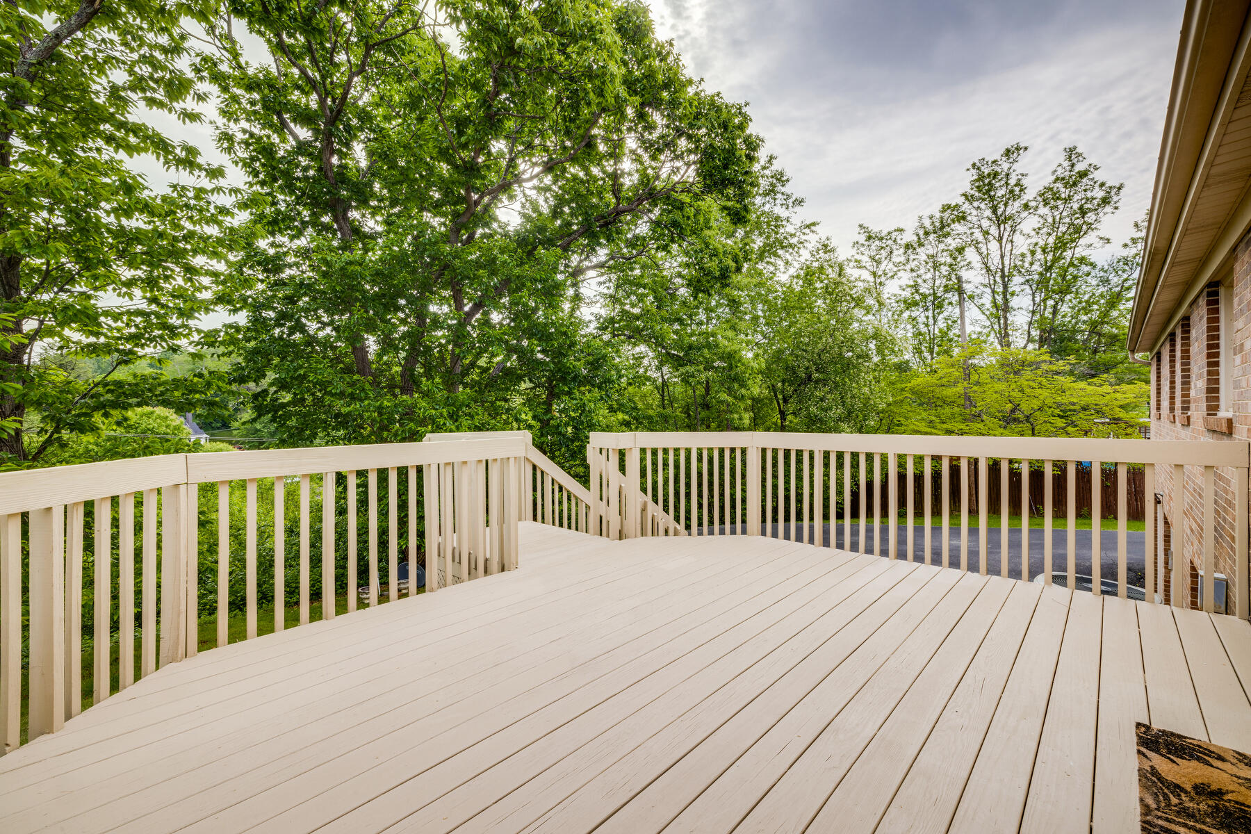 1030 Wood Eden Drive