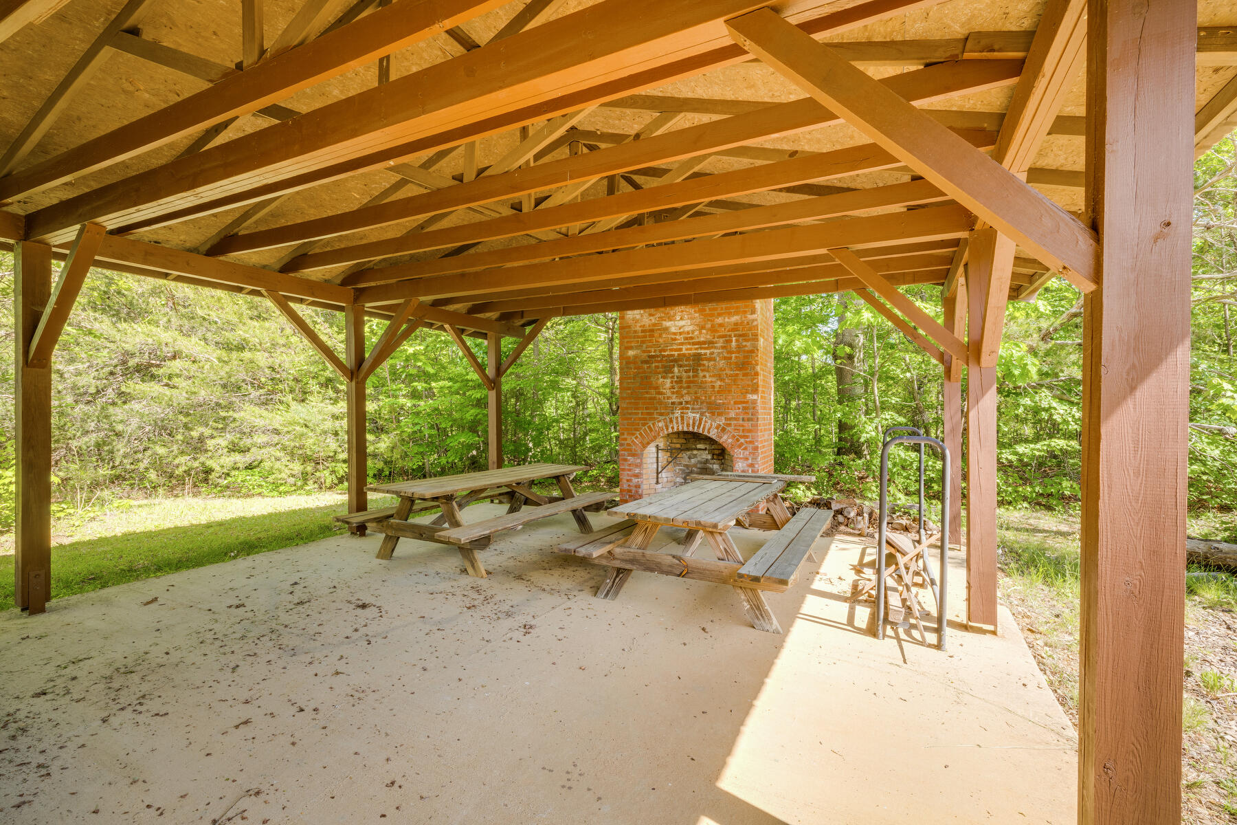 3175 Middle Creek Road