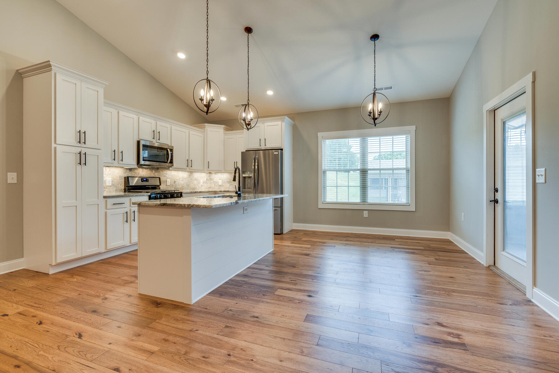 207 Hacker Martin Drive, .