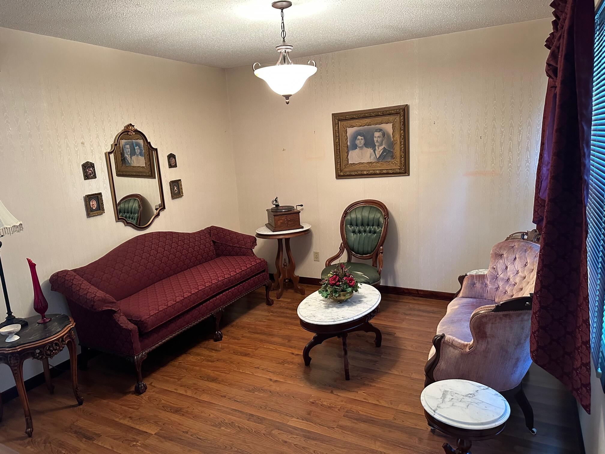 1476 Highway 126, A-5