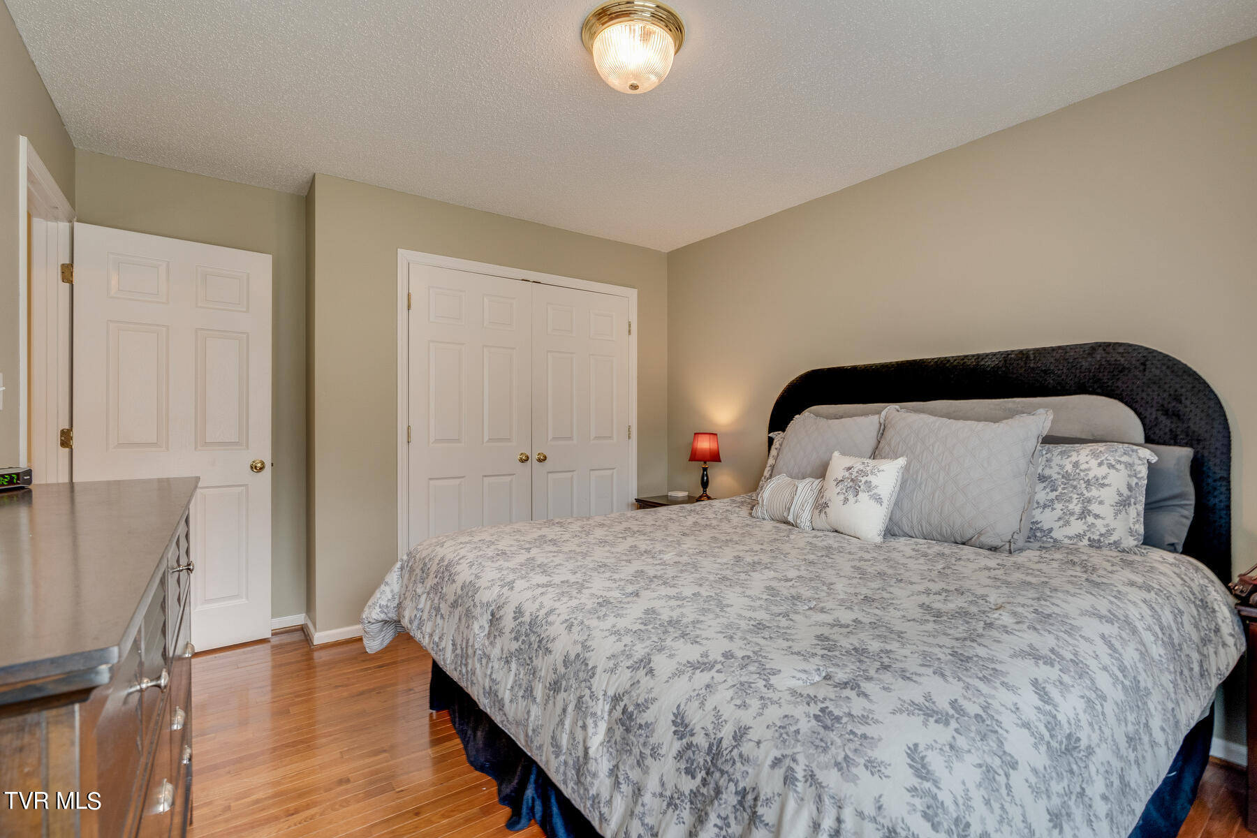 1049 Timberidge Trail