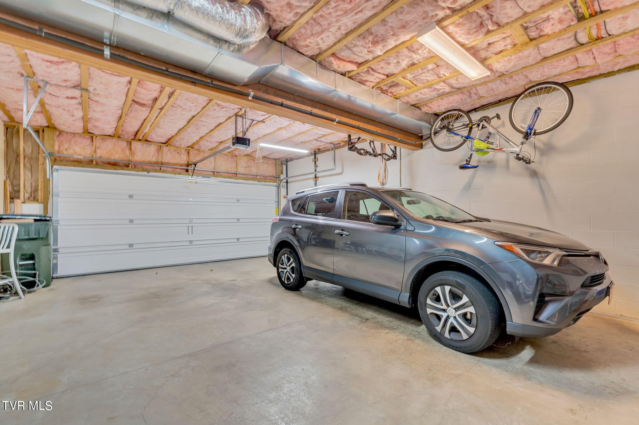 1012 Jenniferbrook Court, 1012