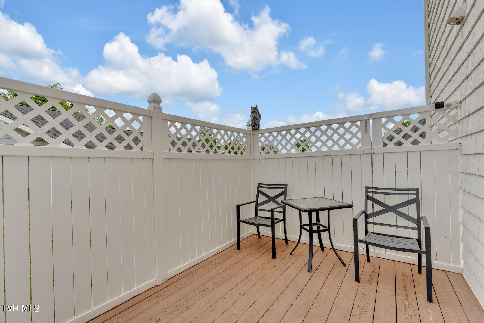 1012 Jenniferbrook Court, 1012