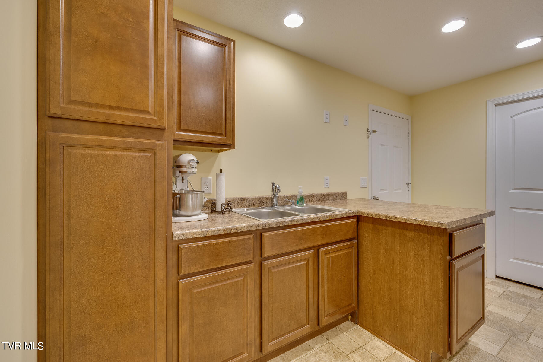 104 Delmer Salts Road