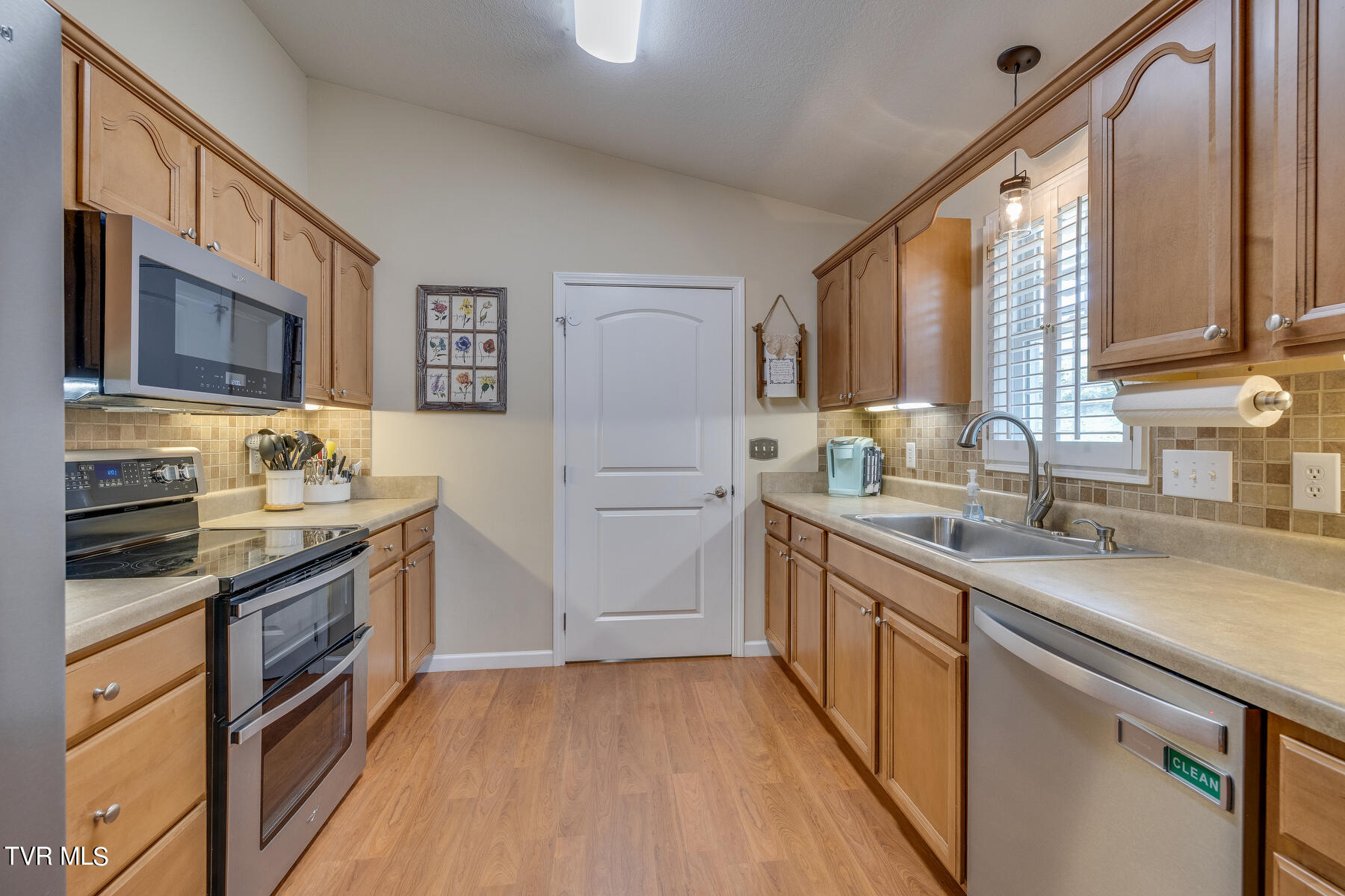 104 Delmer Salts Road