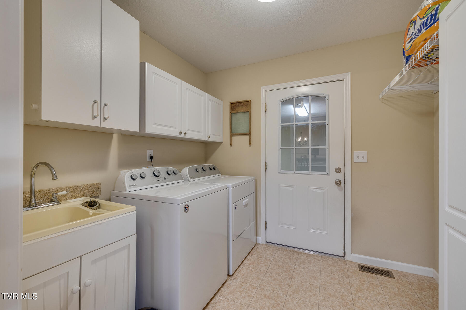 104 Delmer Salts Road