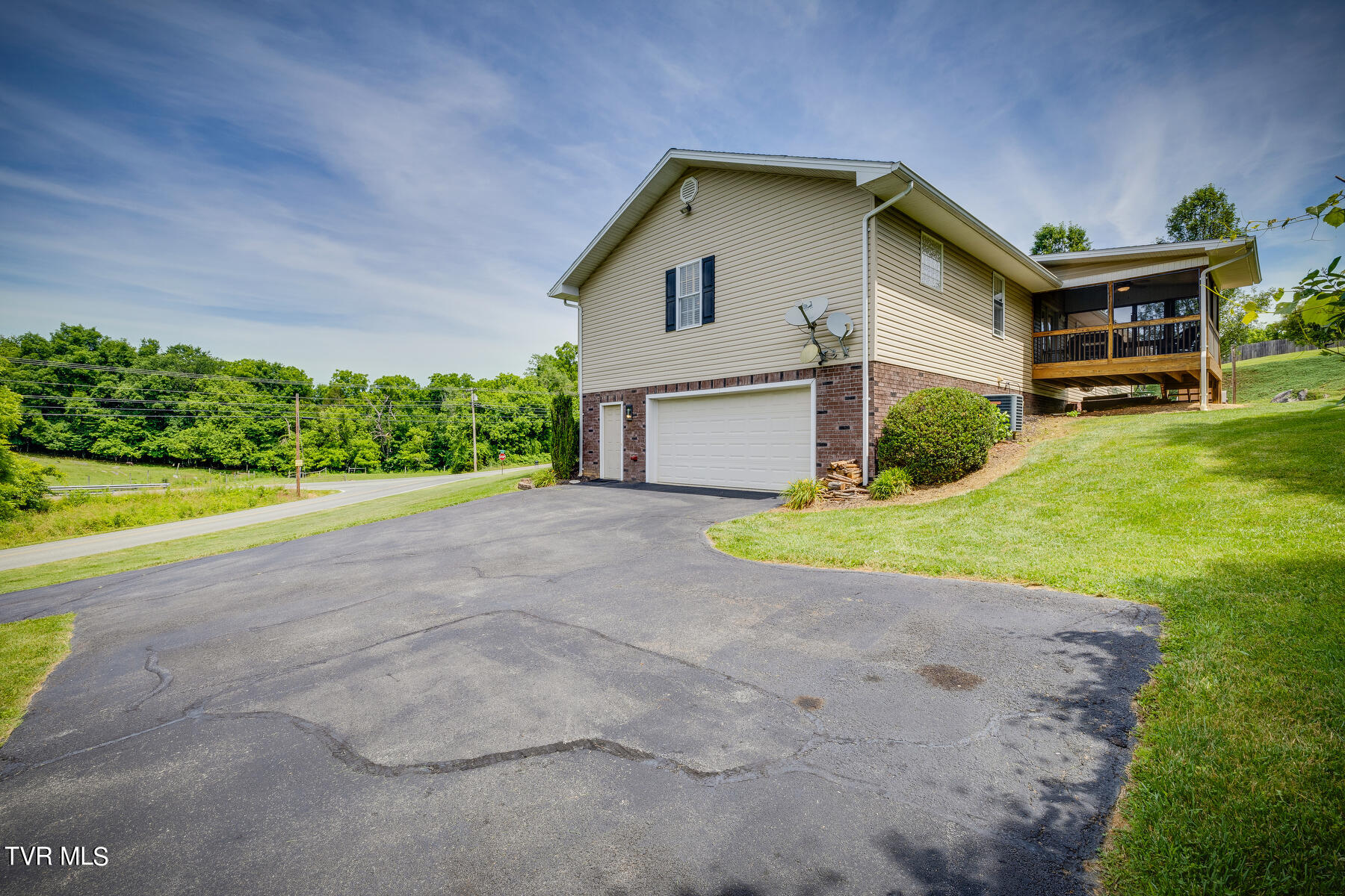 104 Delmer Salts Road