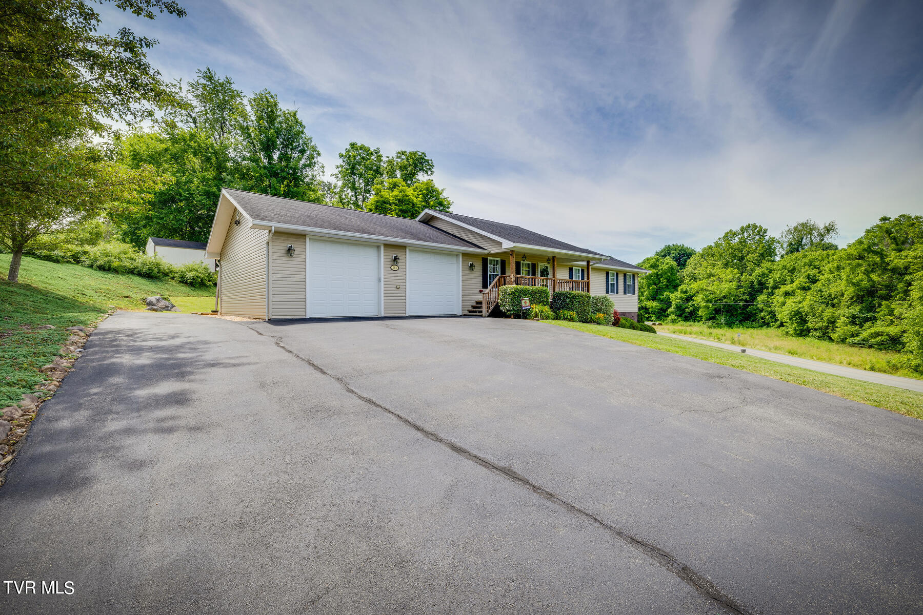 104 Delmer Salts Road