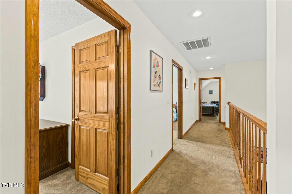 1712 Cooks Valley Road