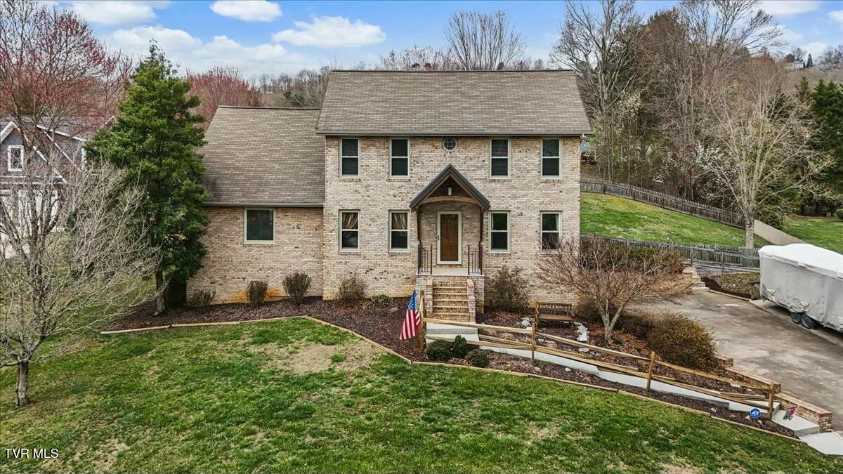 1712 Cooks Valley Road