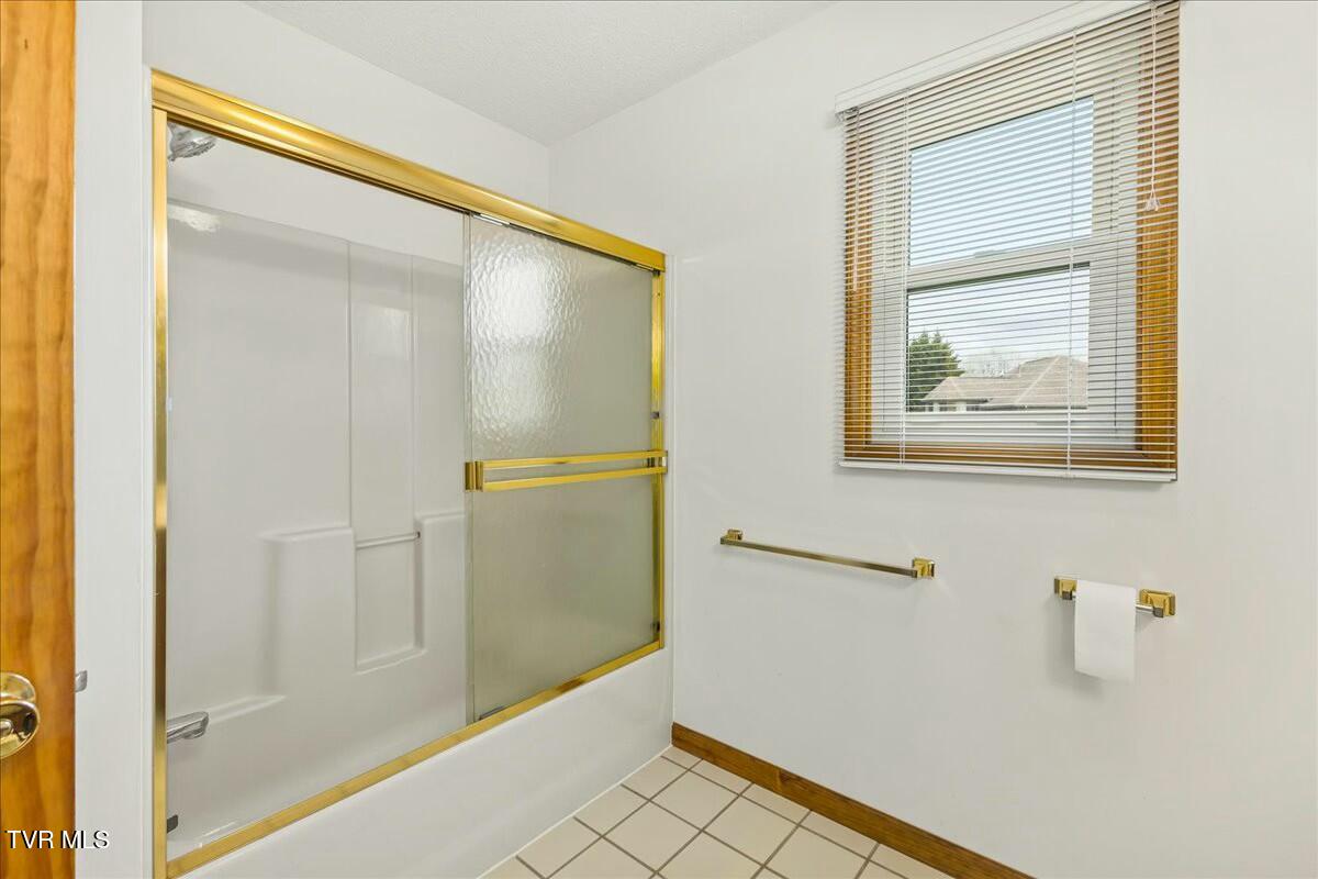 1712 Cooks Valley Road