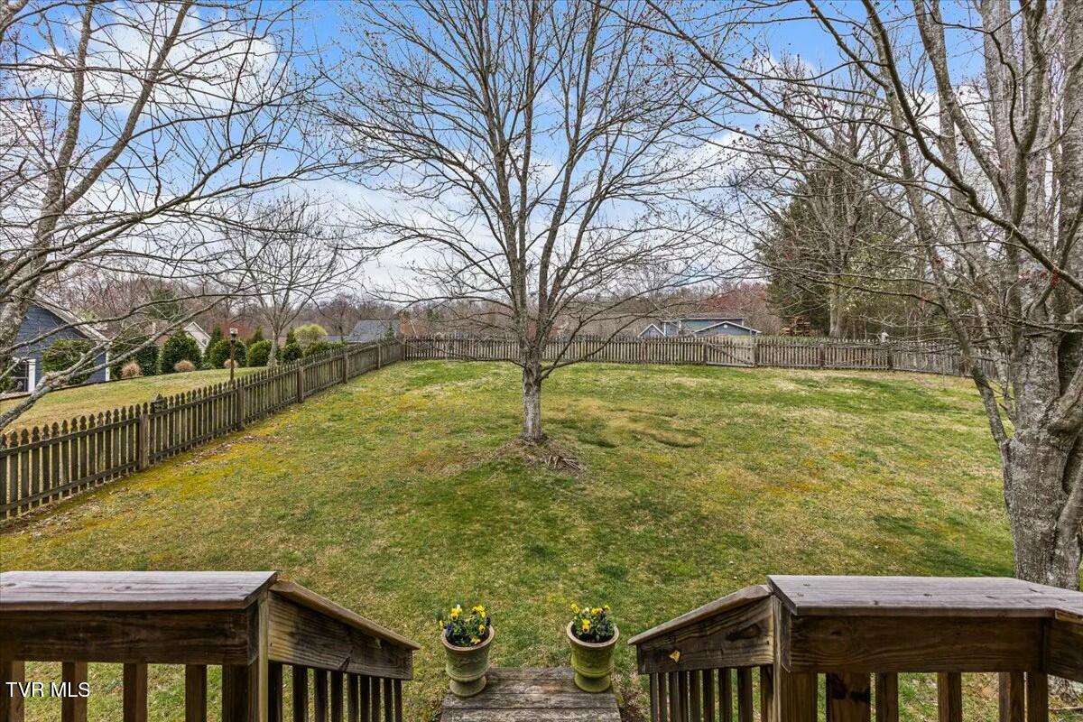 1712 Cooks Valley Road