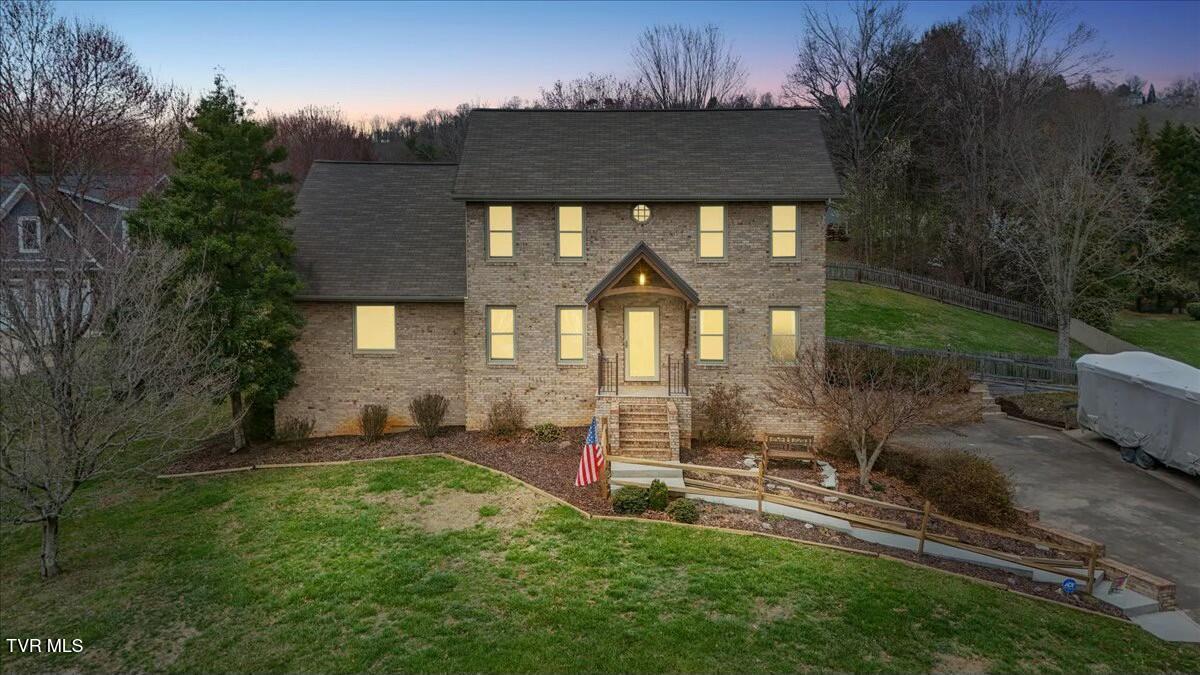 1712 Cooks Valley Road