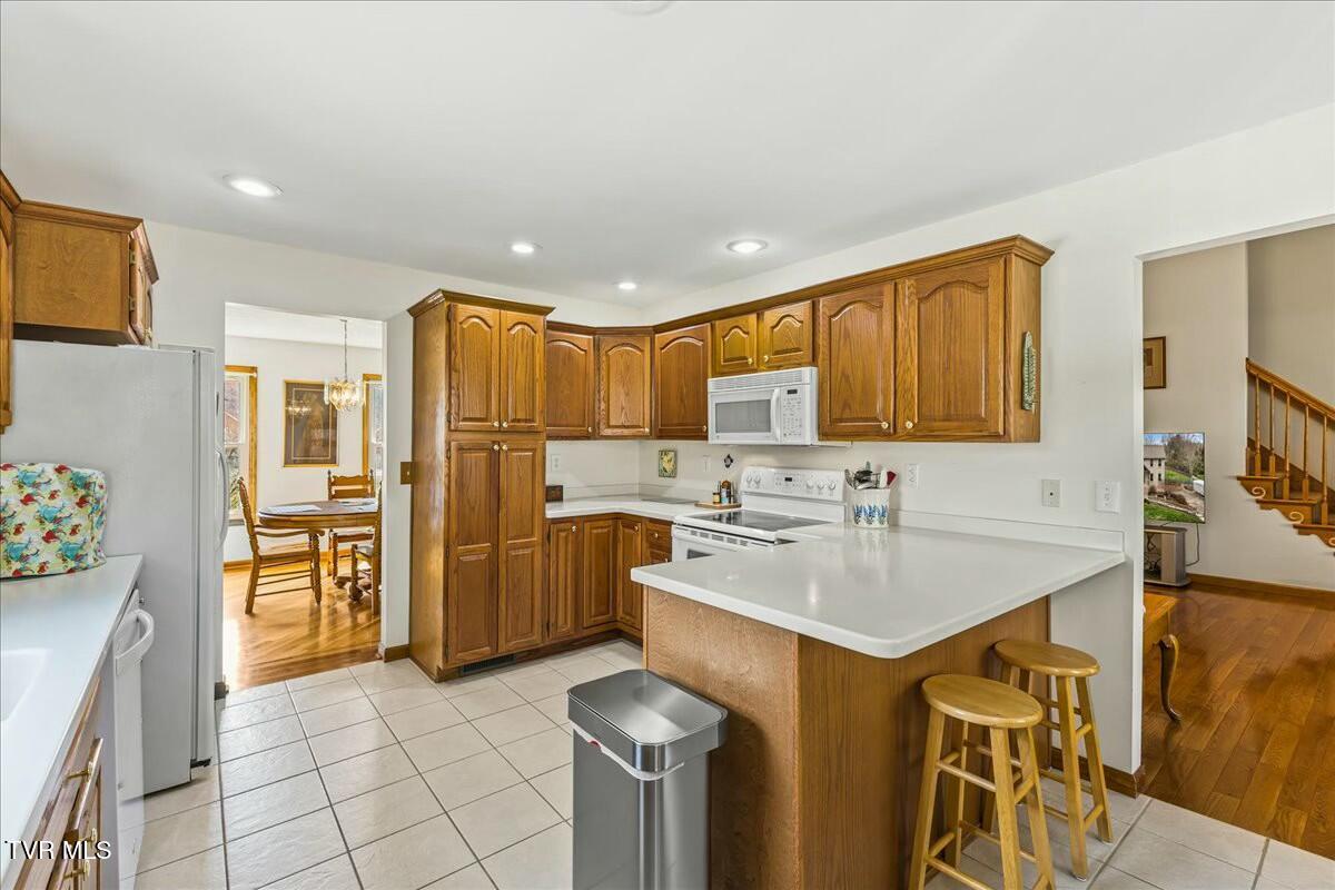 1712 Cooks Valley Road