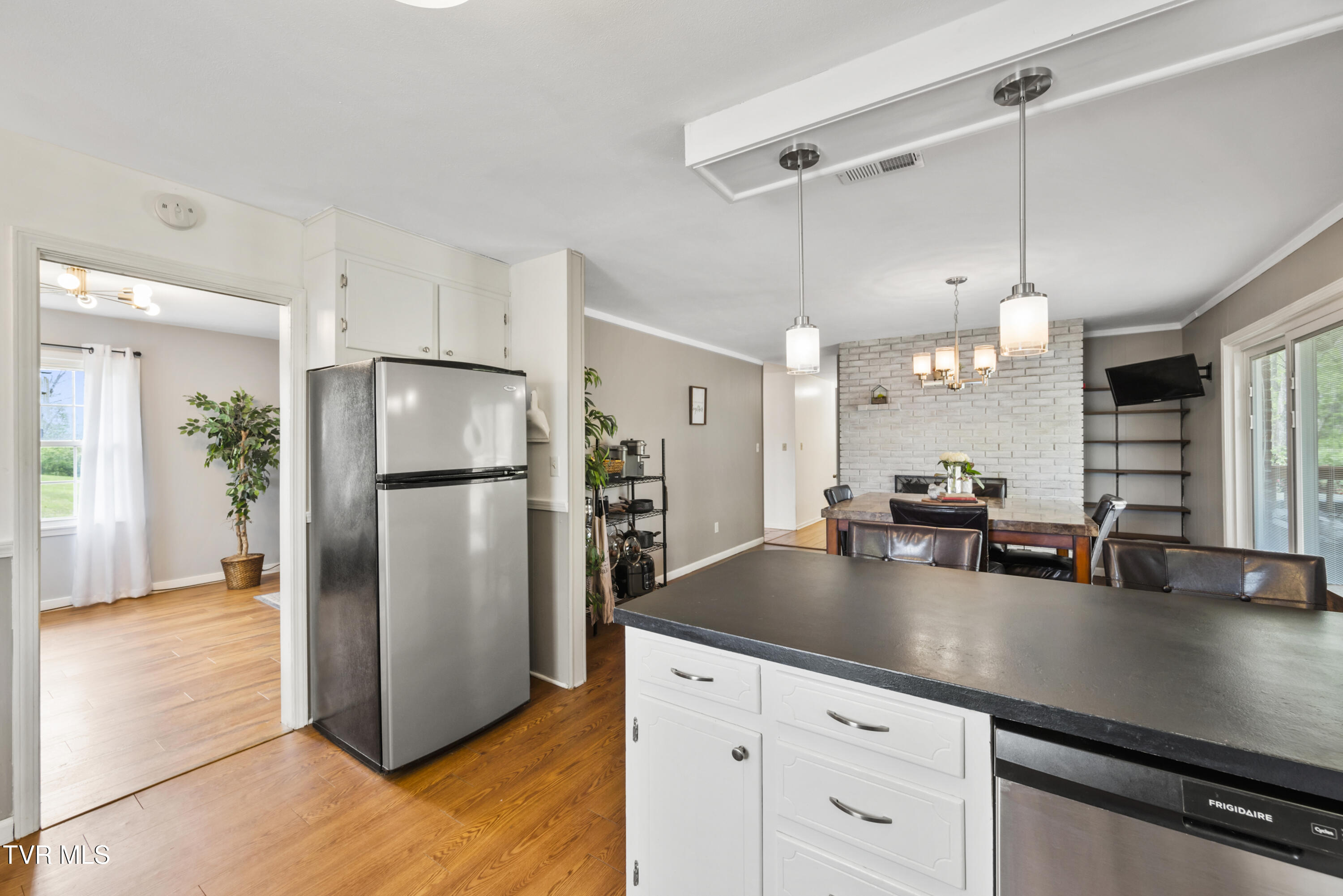 7357 White Pine Circle