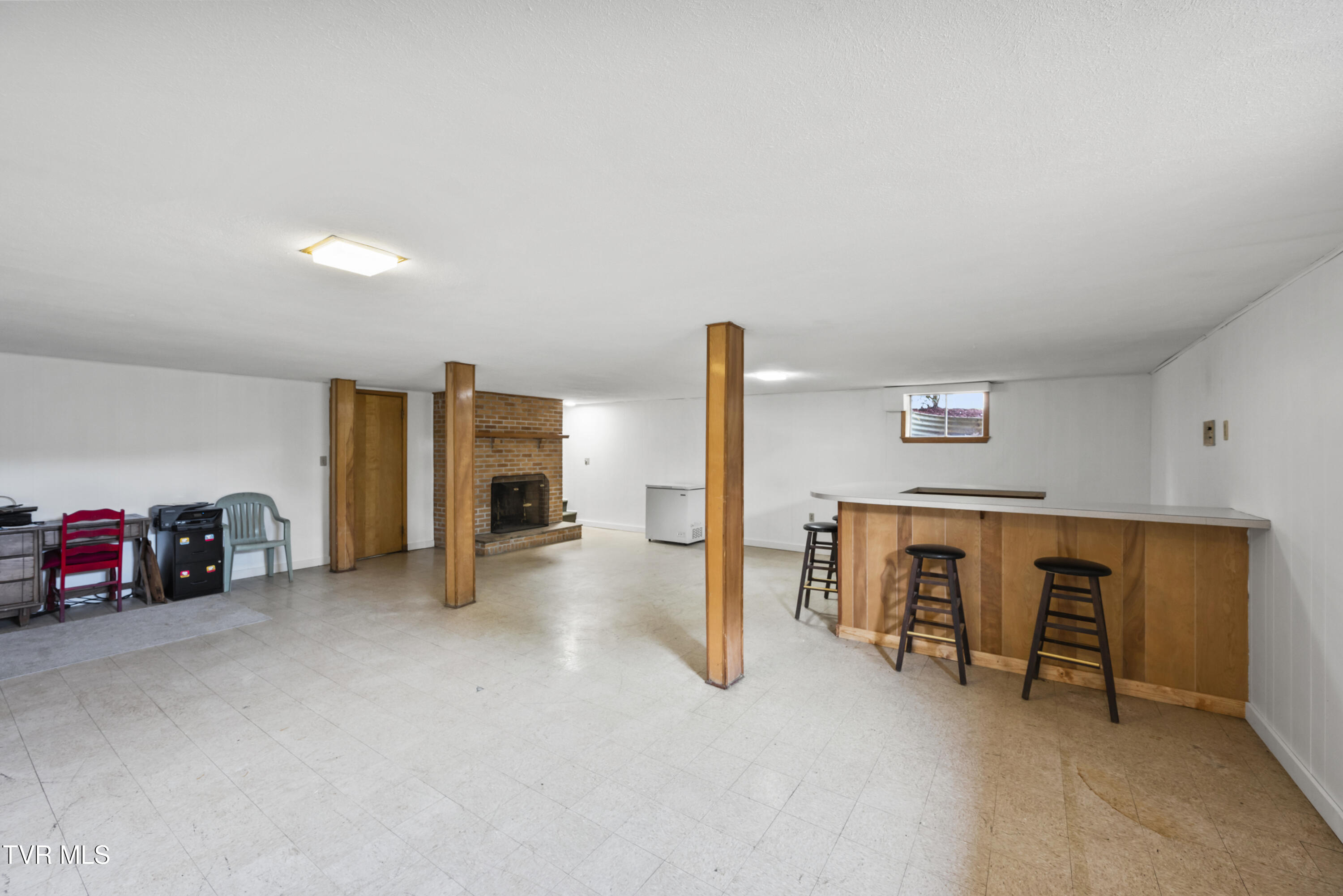 7357 White Pine Circle