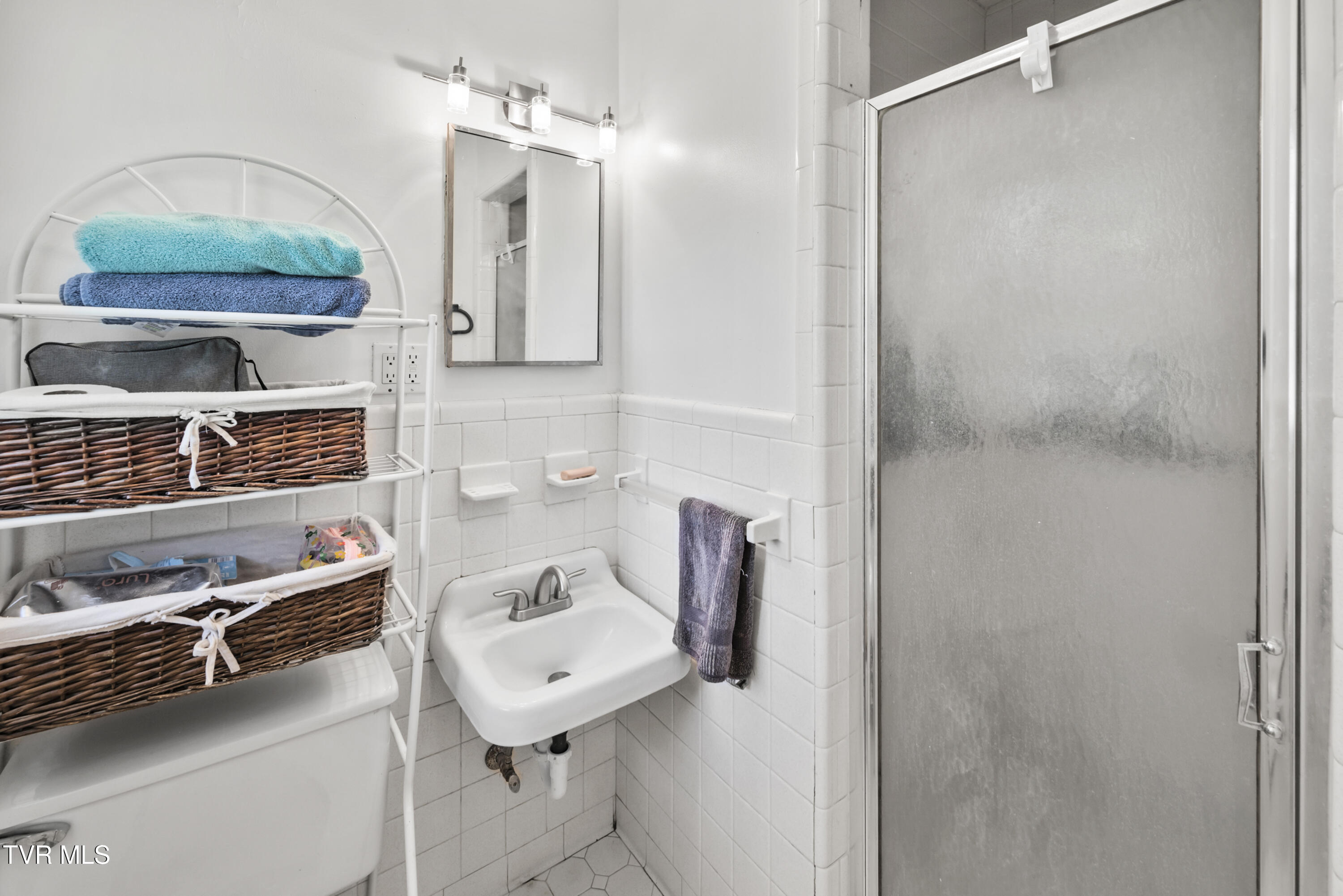 7357 White Pine Circle