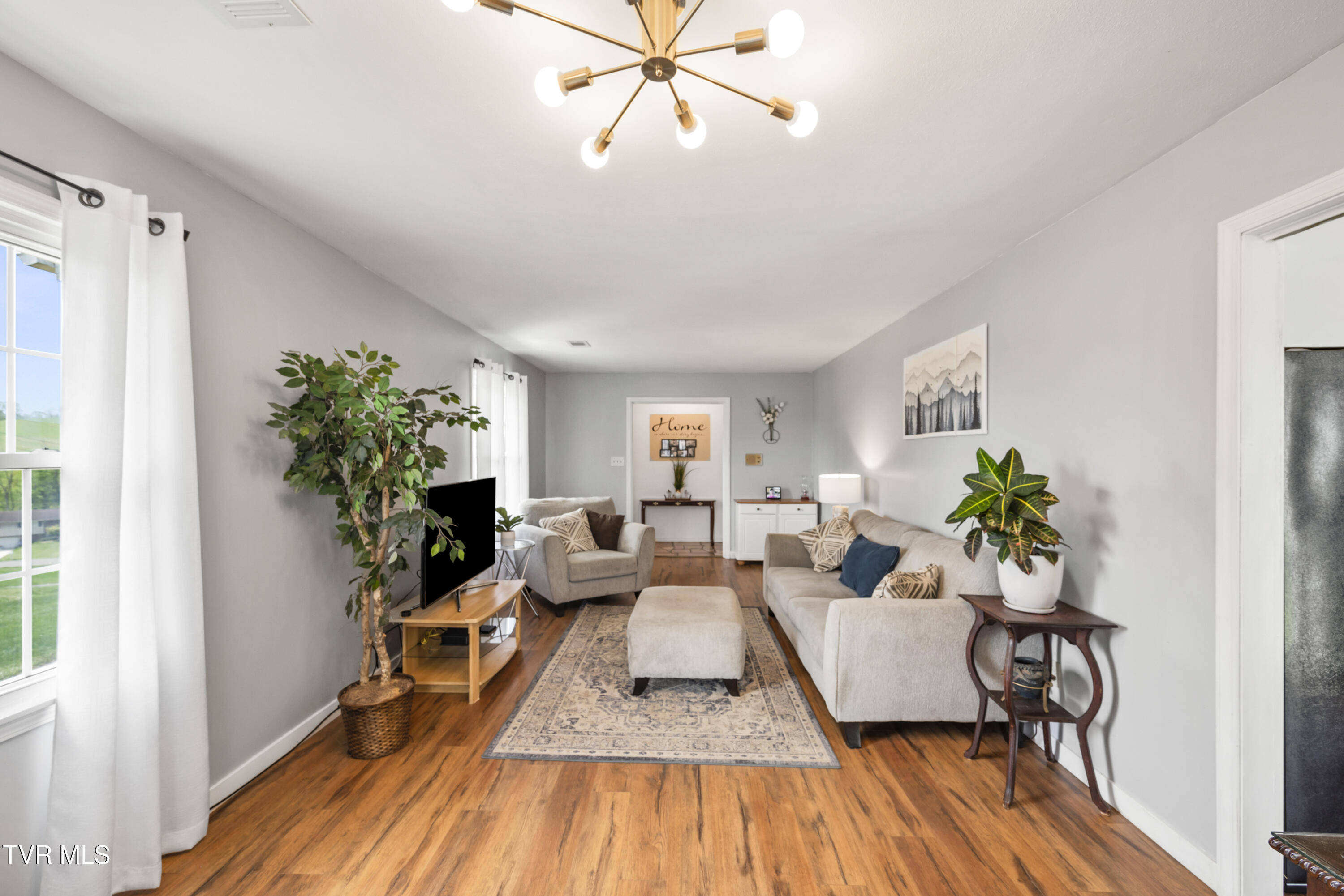 7357 White Pine Circle