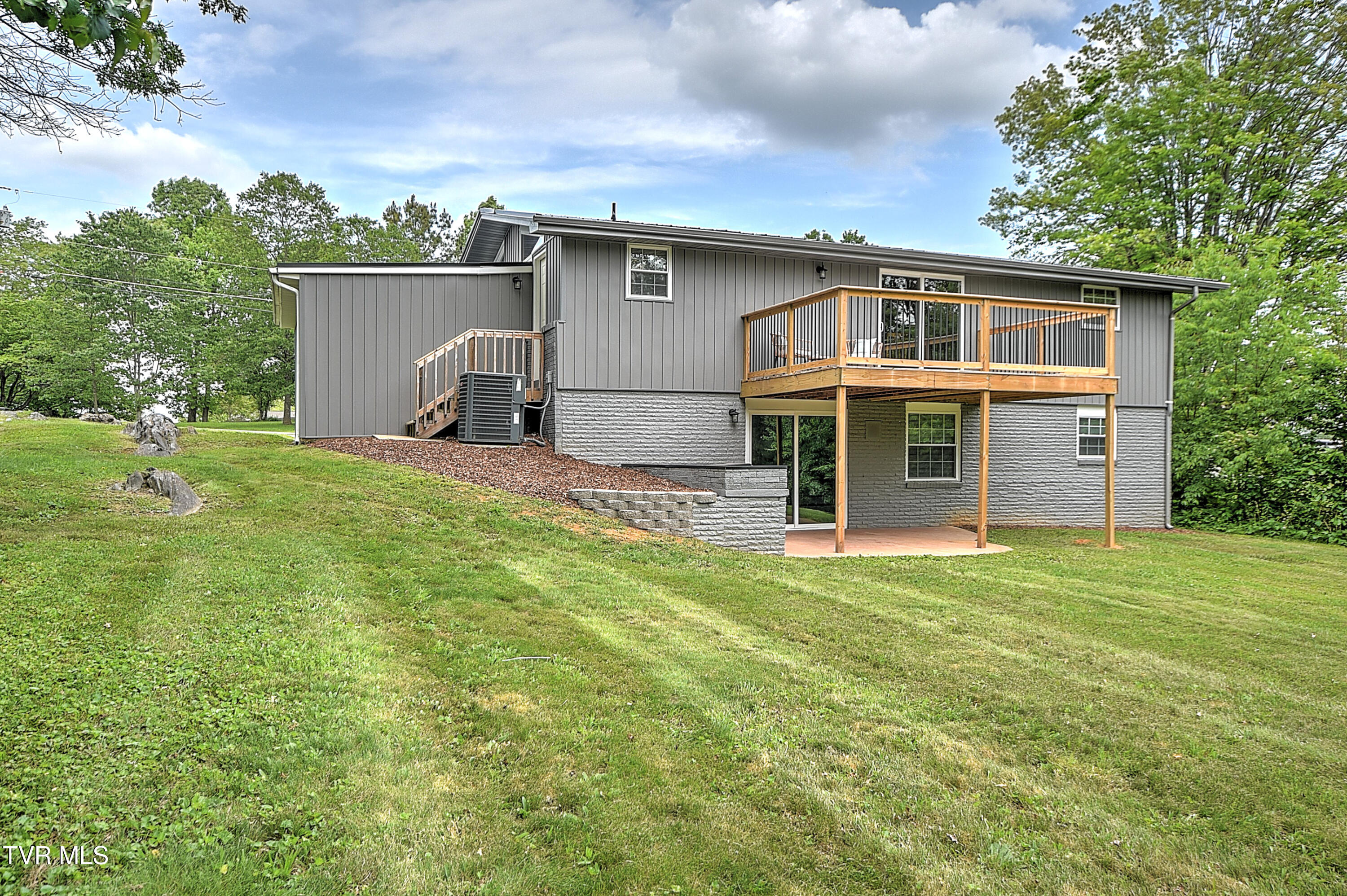 145 Elm Heights Street