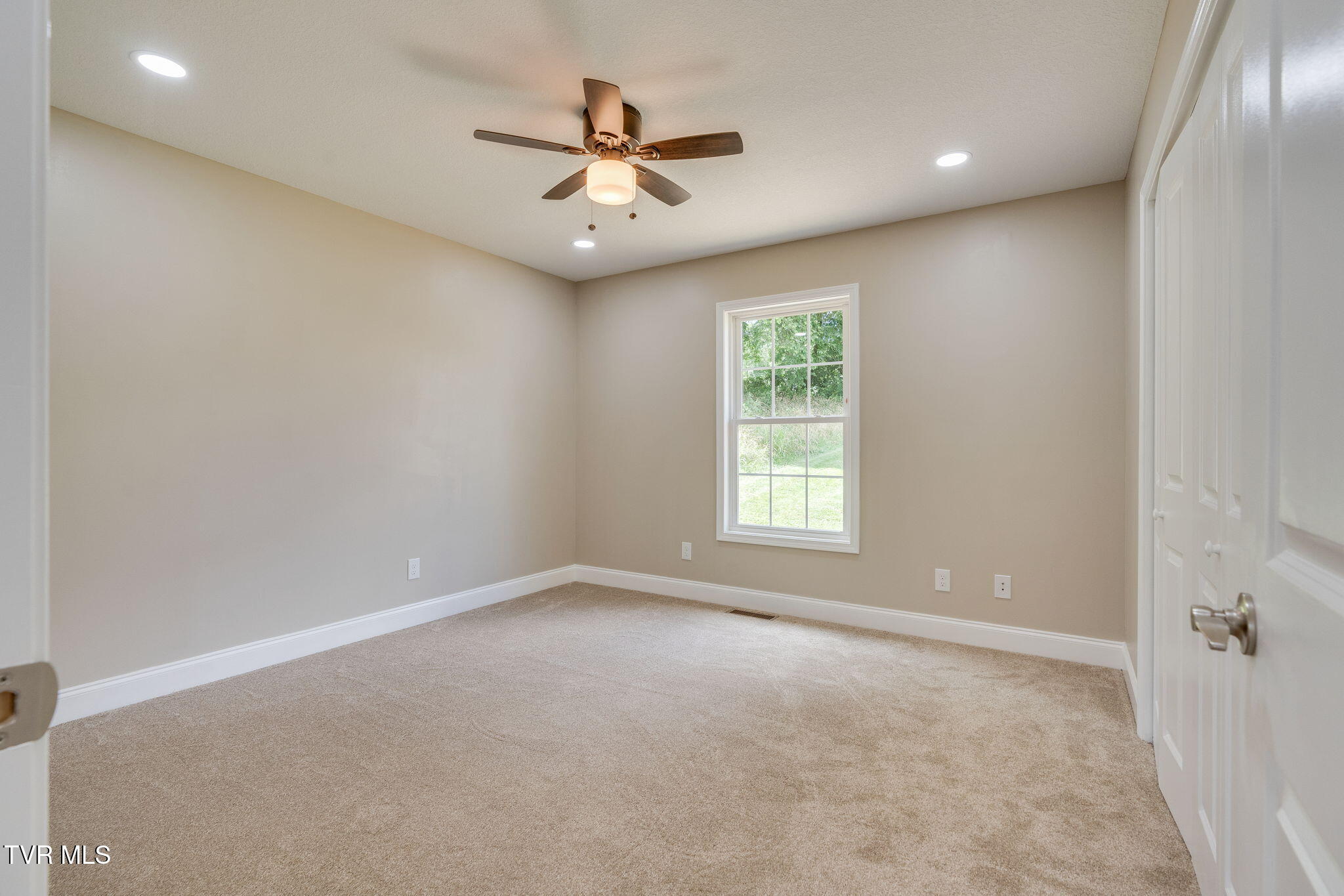 108 Hunters Run Lane