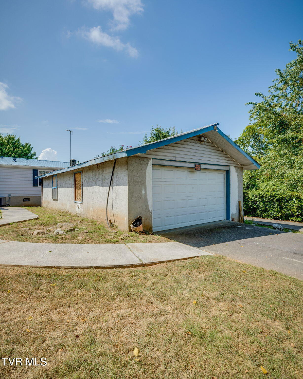 333 Brentwood Drive
