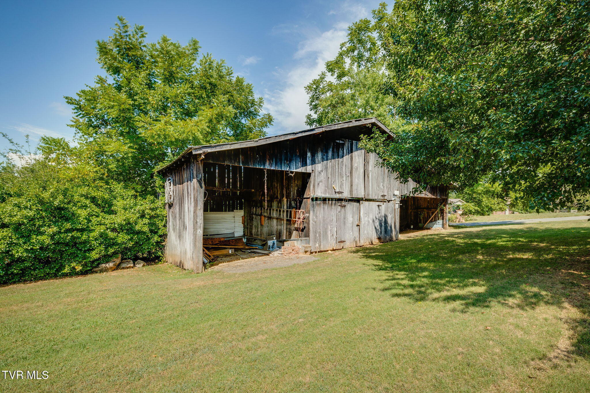 333 Brentwood Drive