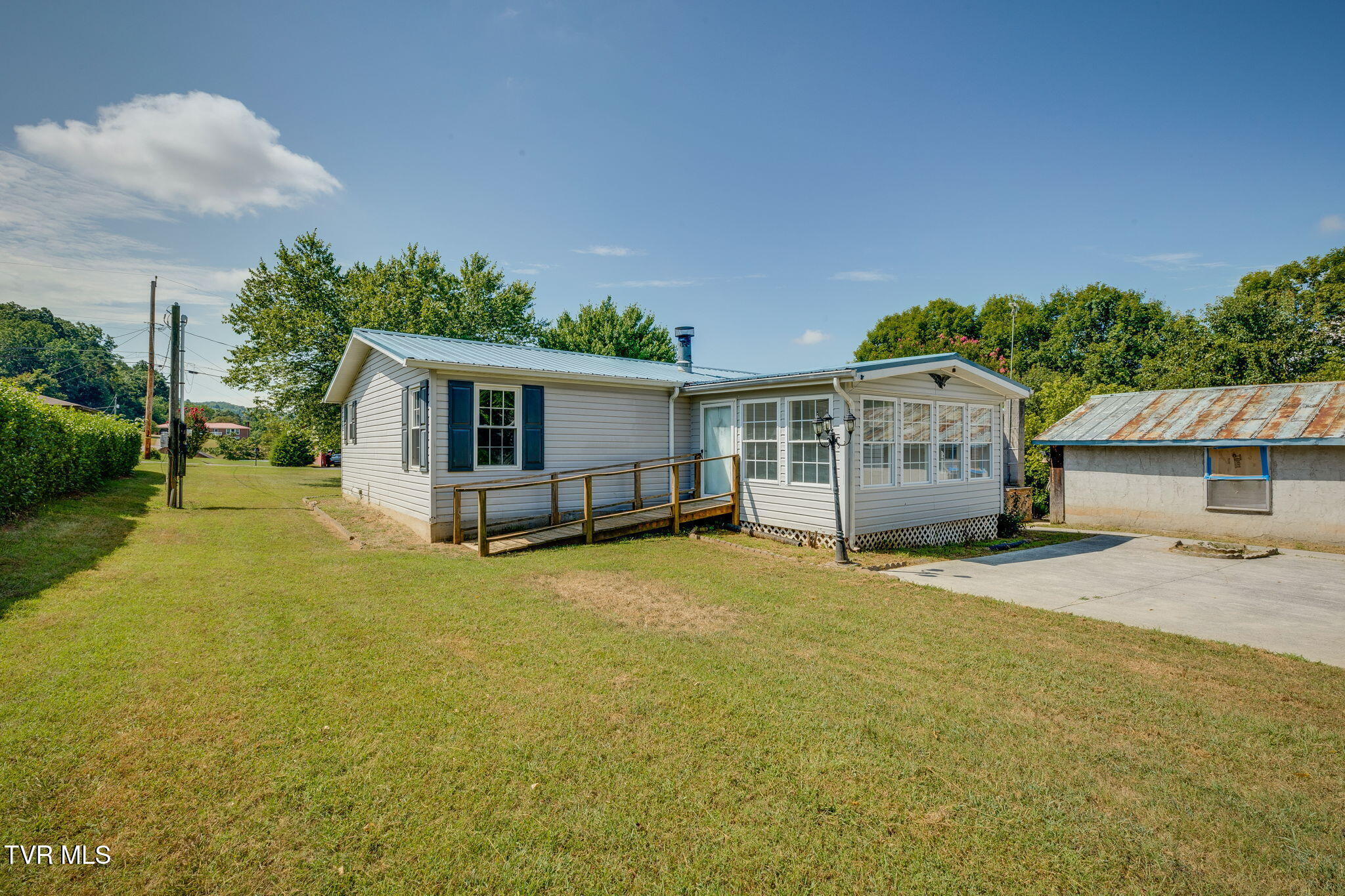 333 Brentwood Drive