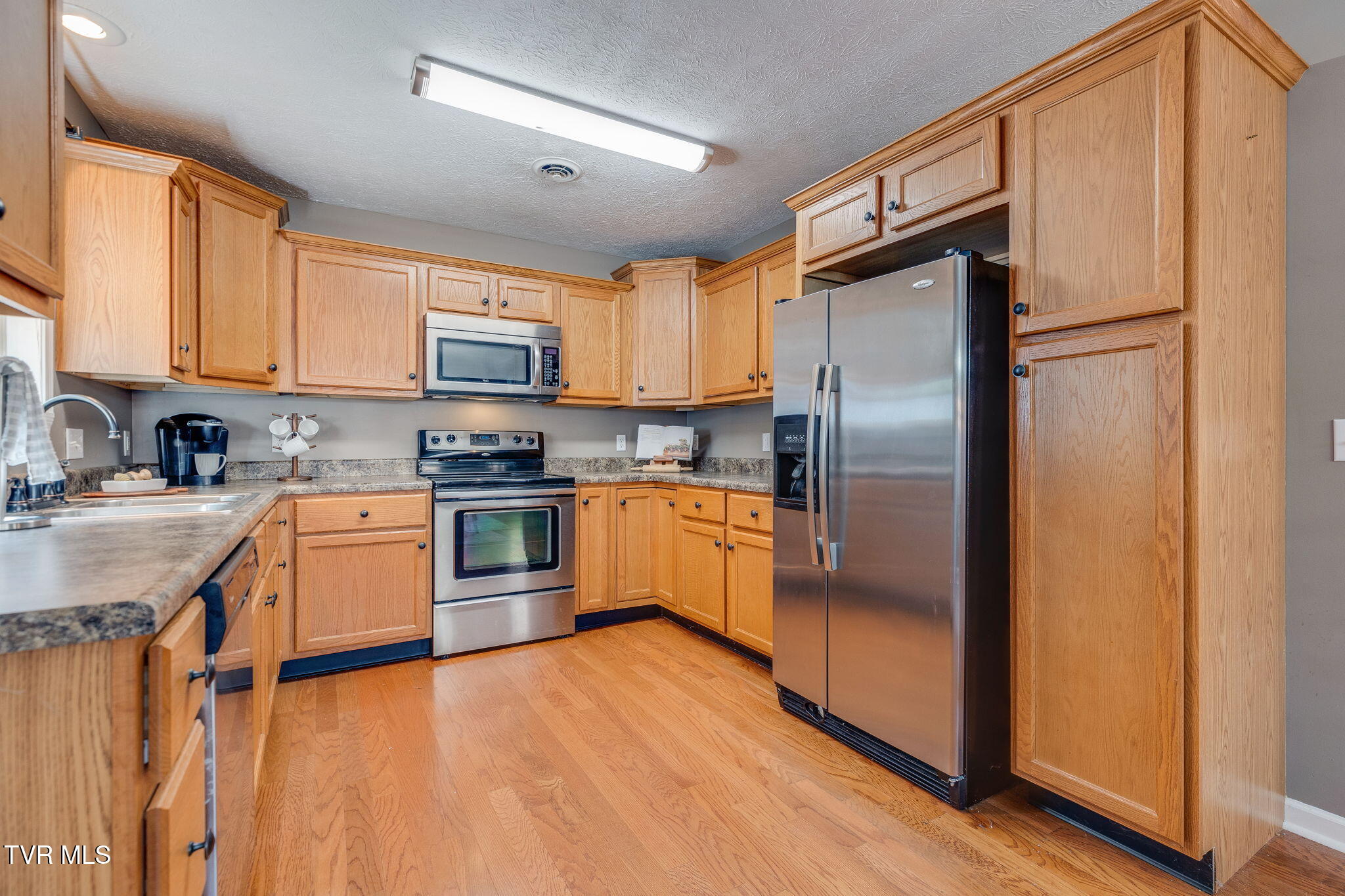 253 Crockett Drive Drive, 253