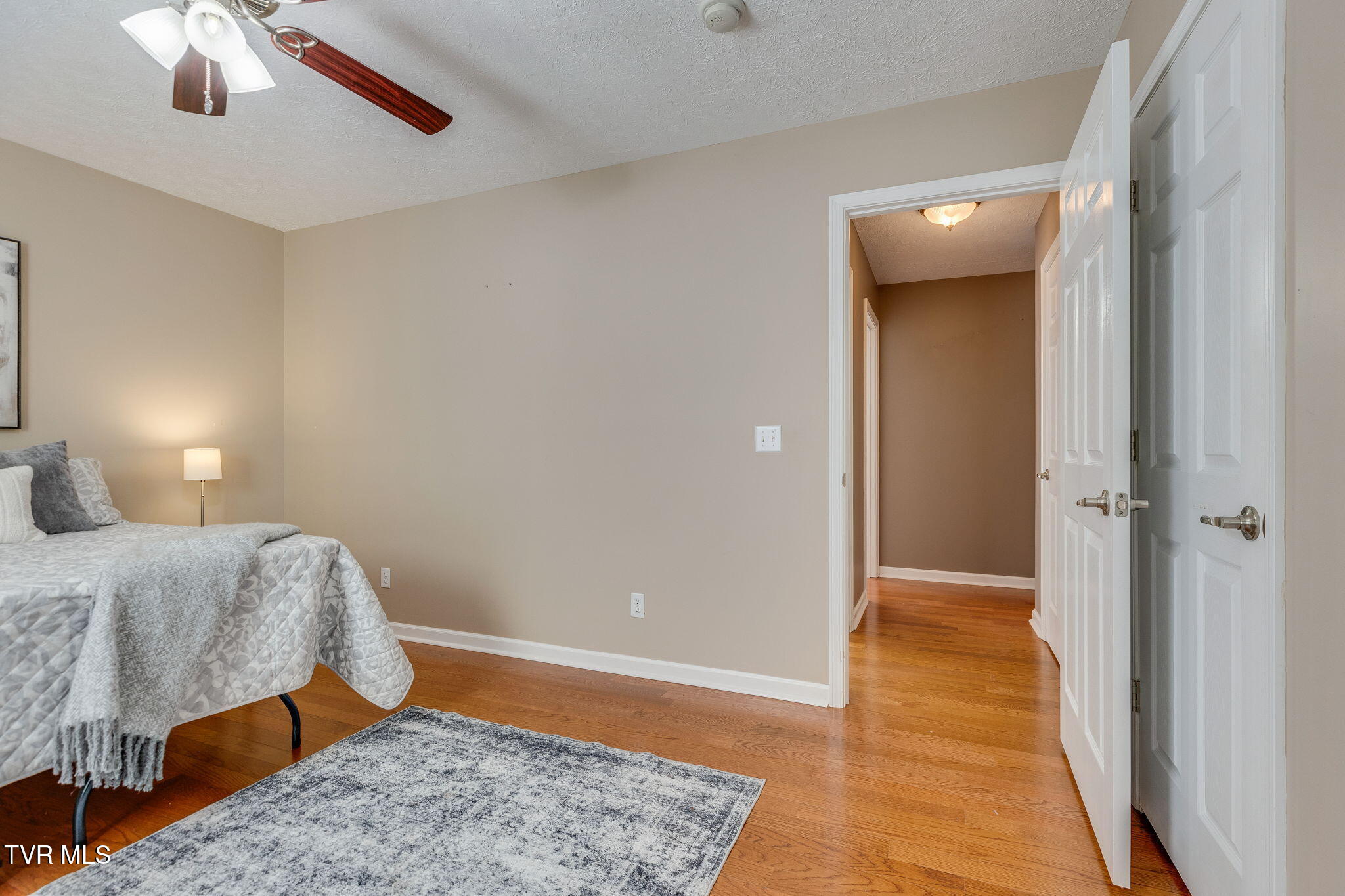 253 Crockett Drive Drive, 253