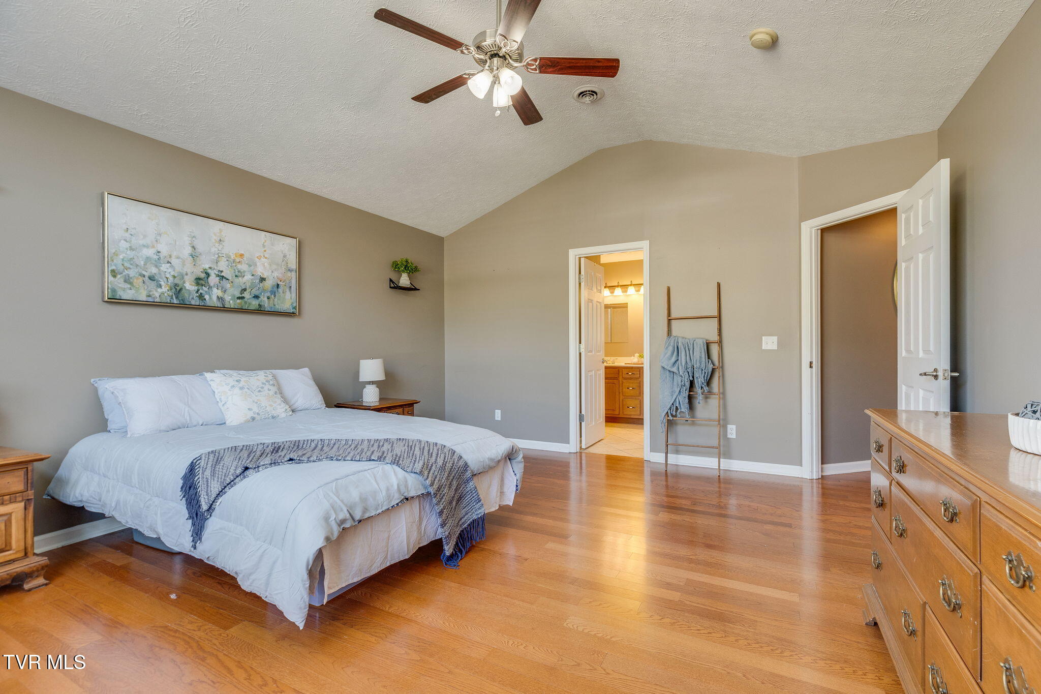 253 Crockett Drive Drive, 253