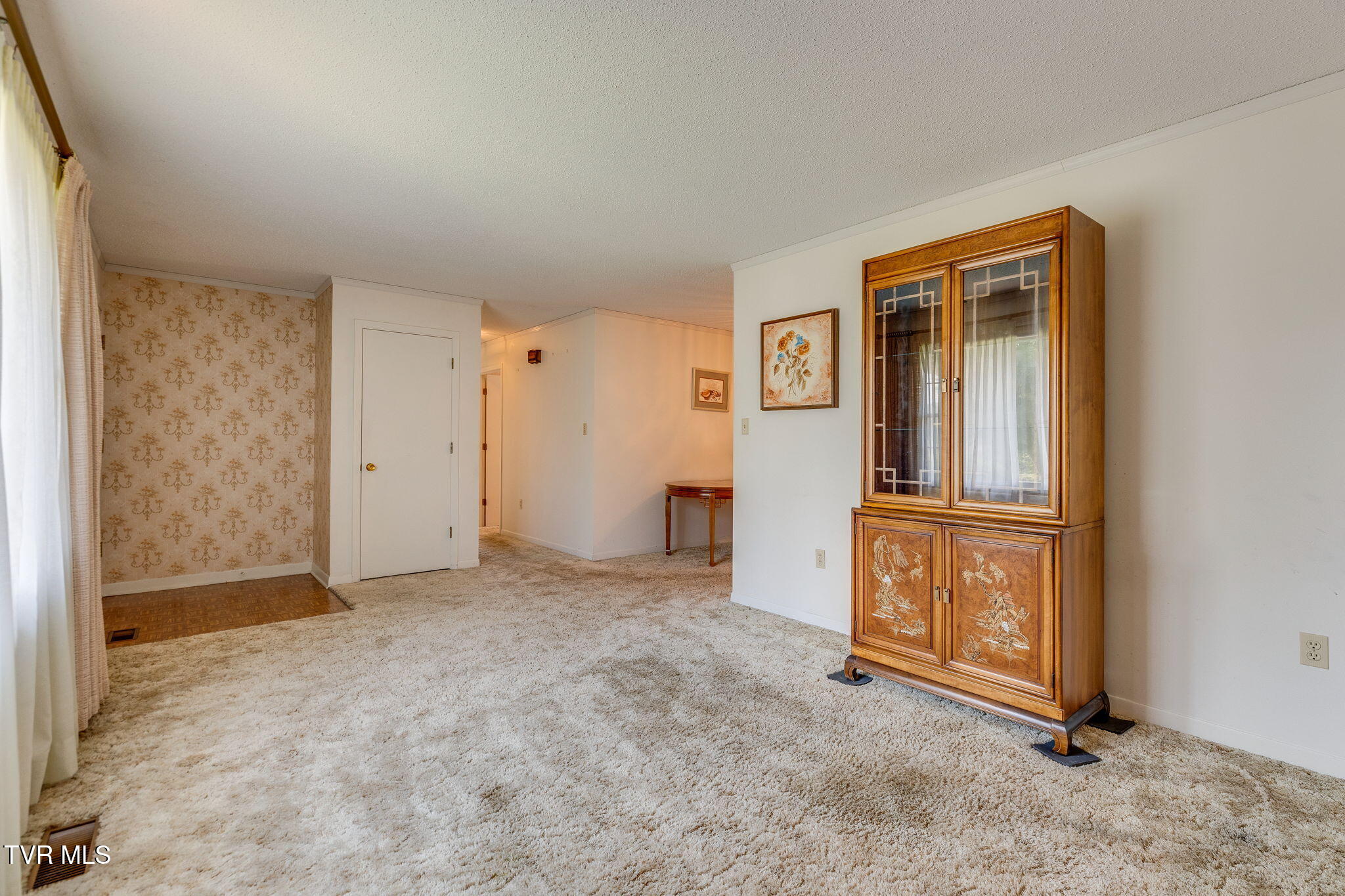 328 Winding Way Road