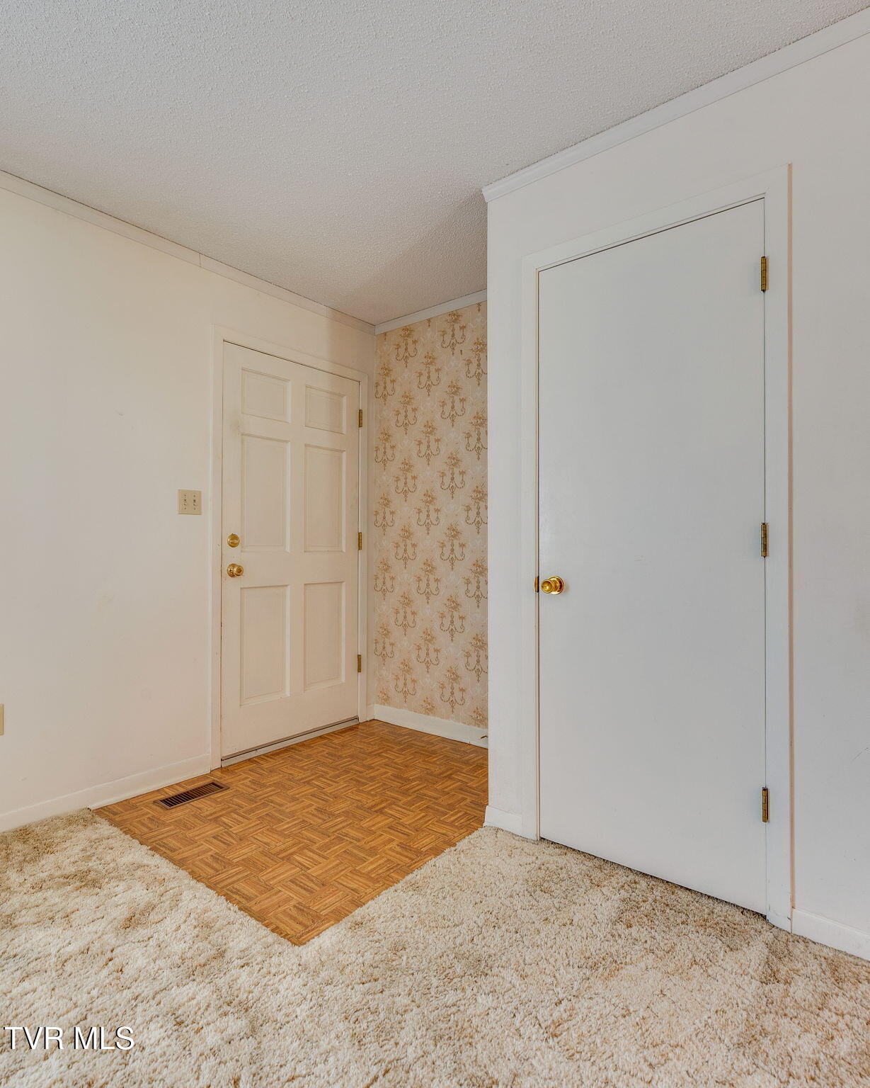 328 Winding Way Road