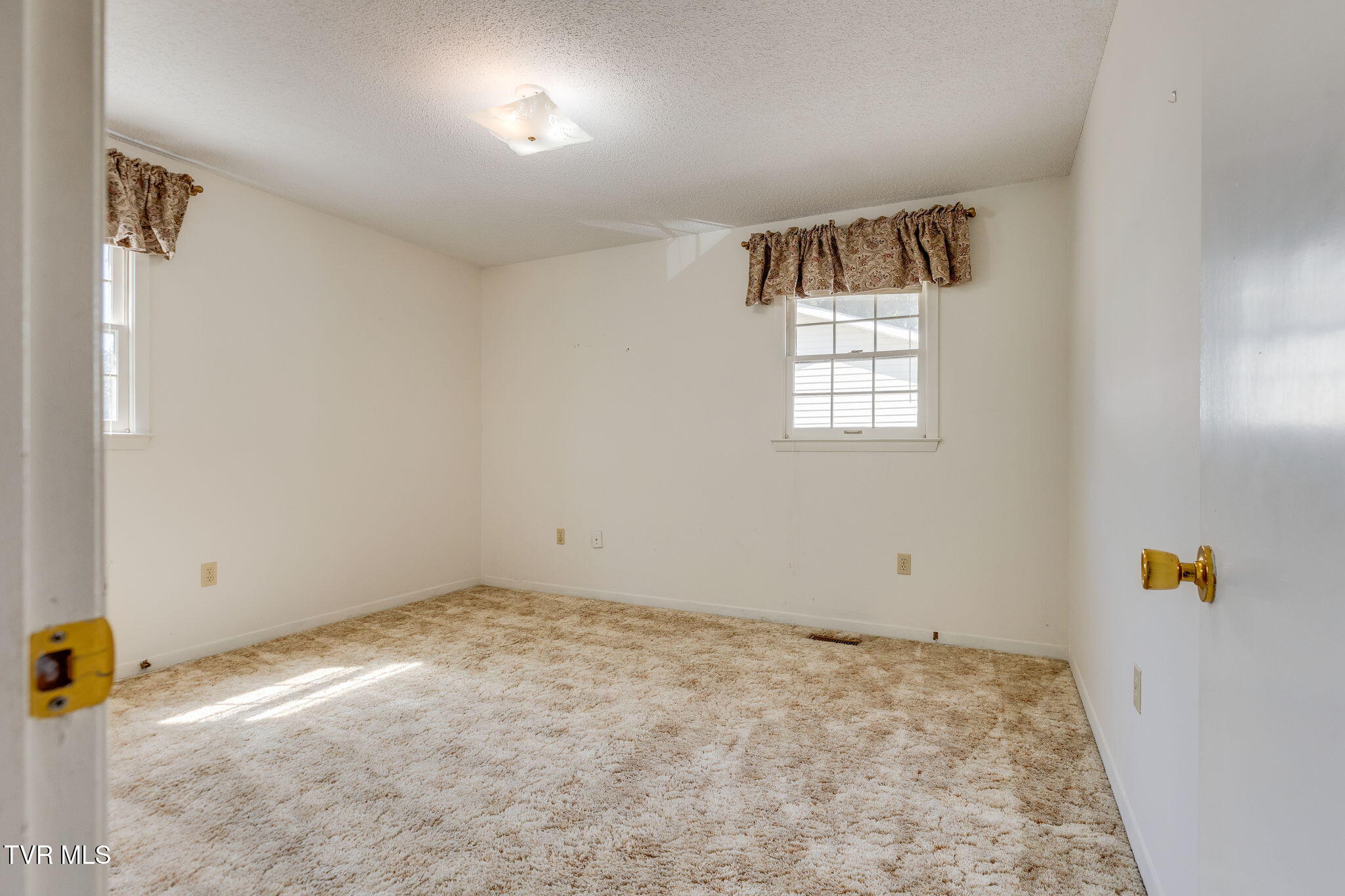 328 Winding Way Road