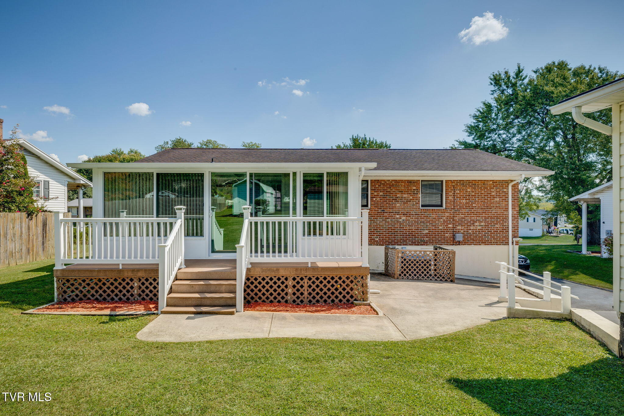 328 Winding Way Road