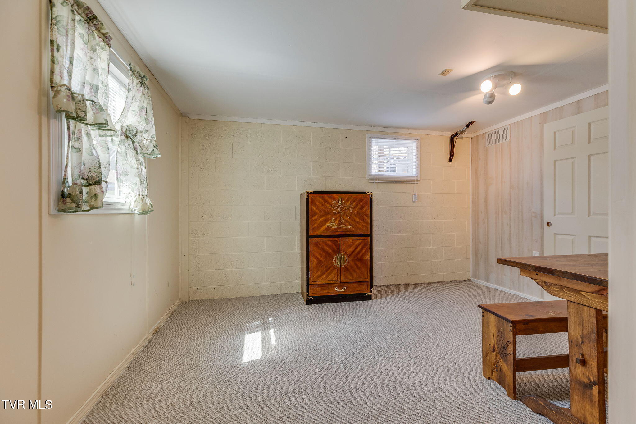 328 Winding Way Road