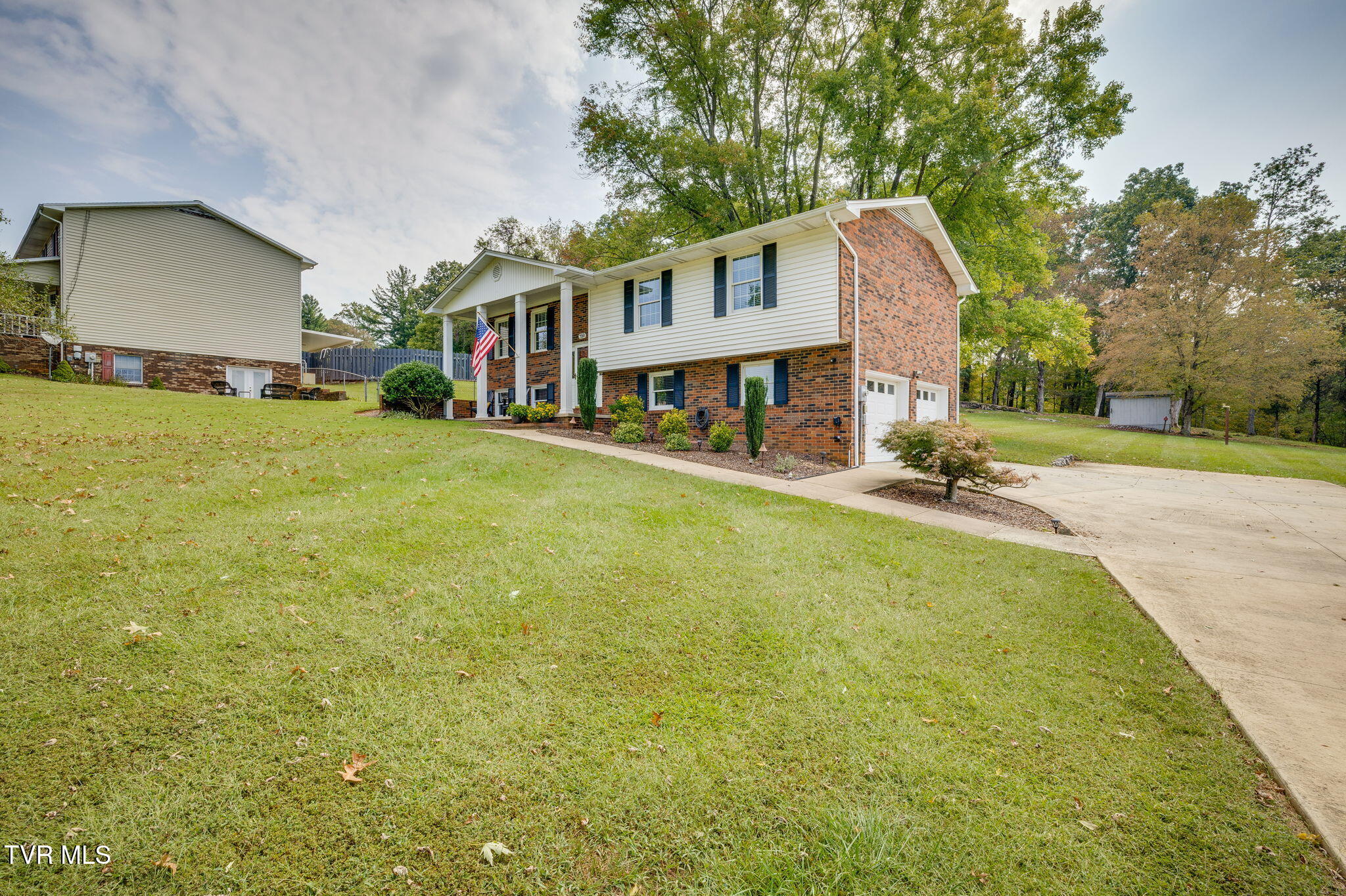 720 South Sherbrooke Circle