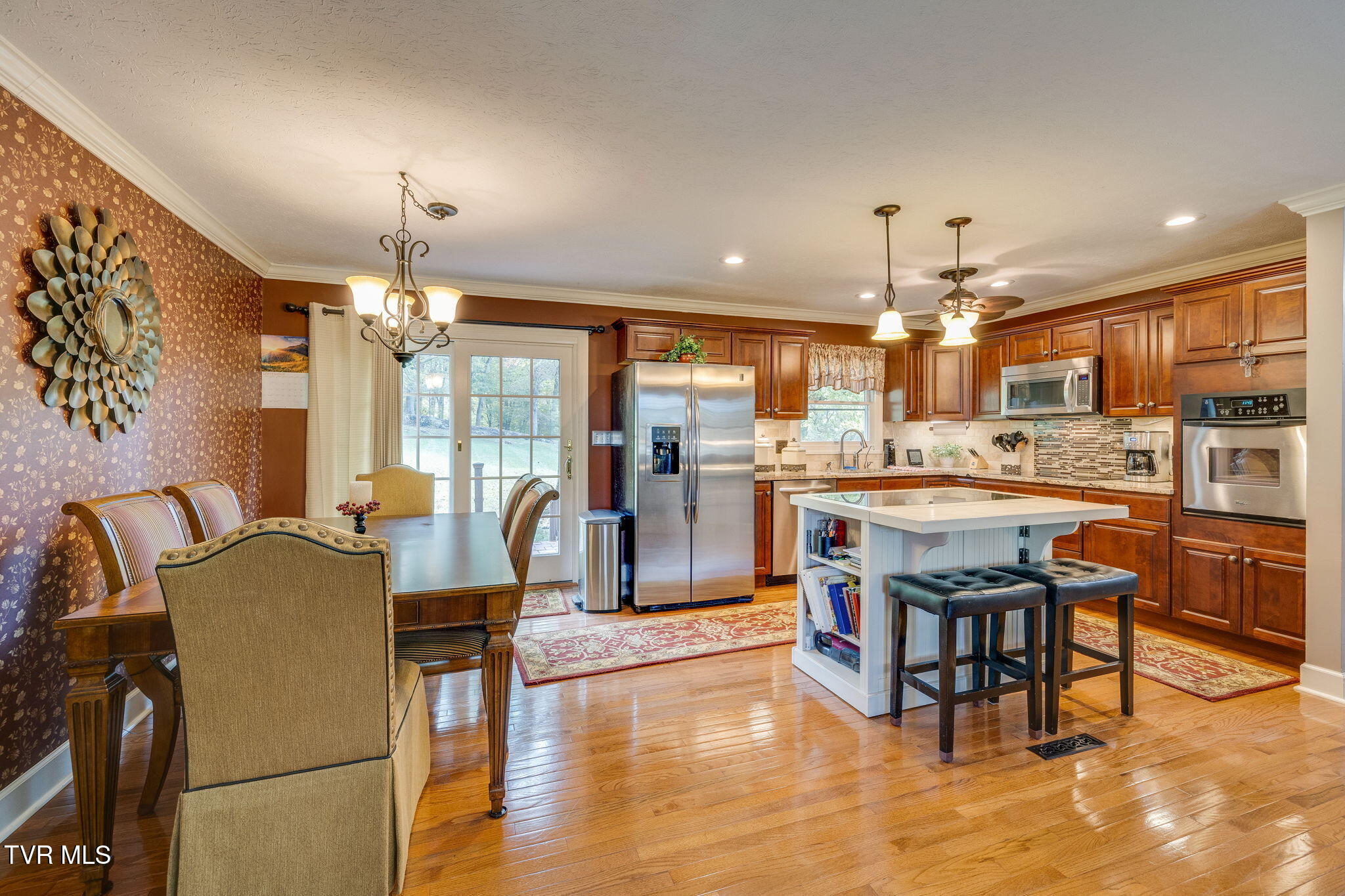 720 South Sherbrooke Circle