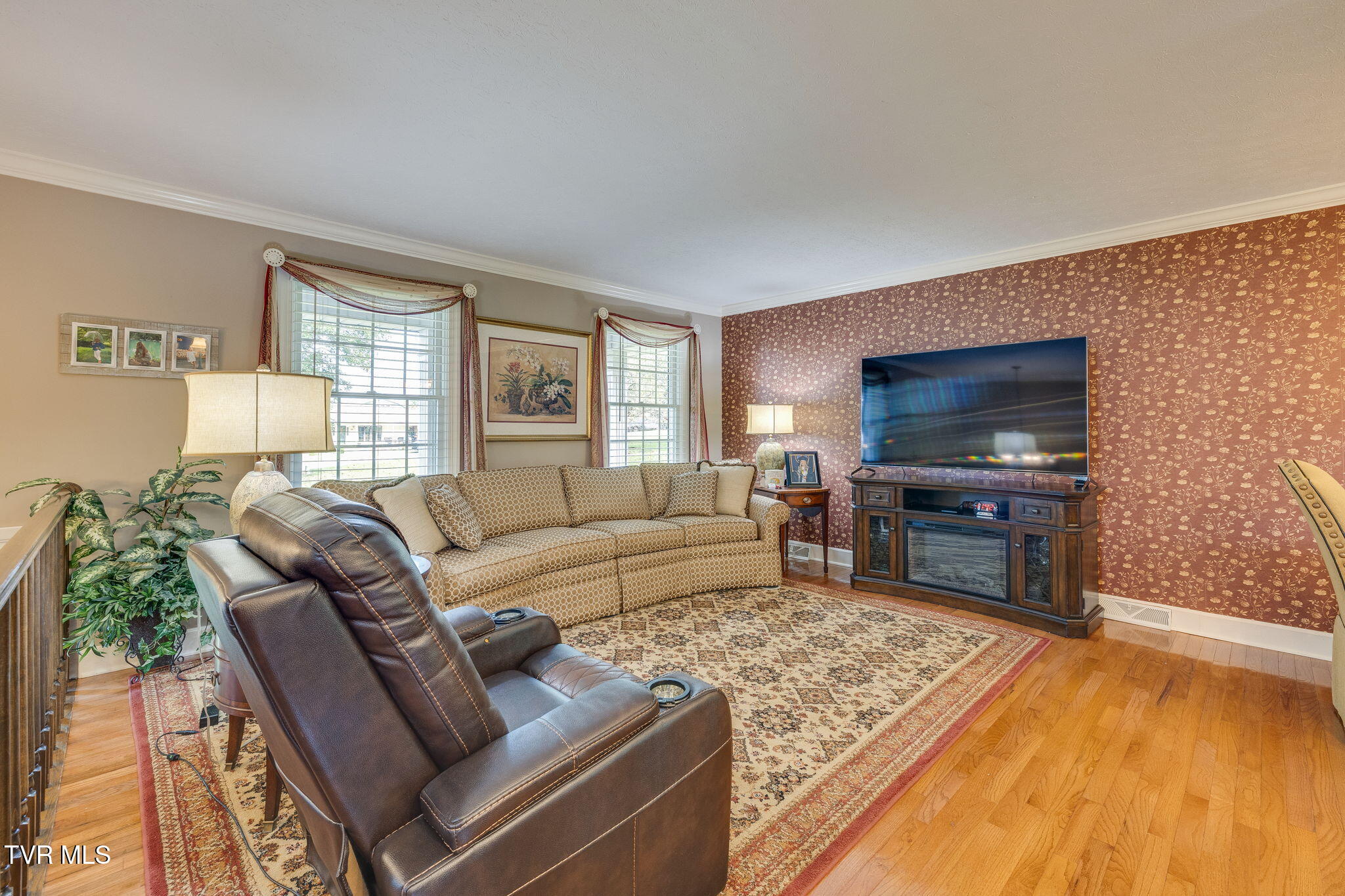 720 South Sherbrooke Circle