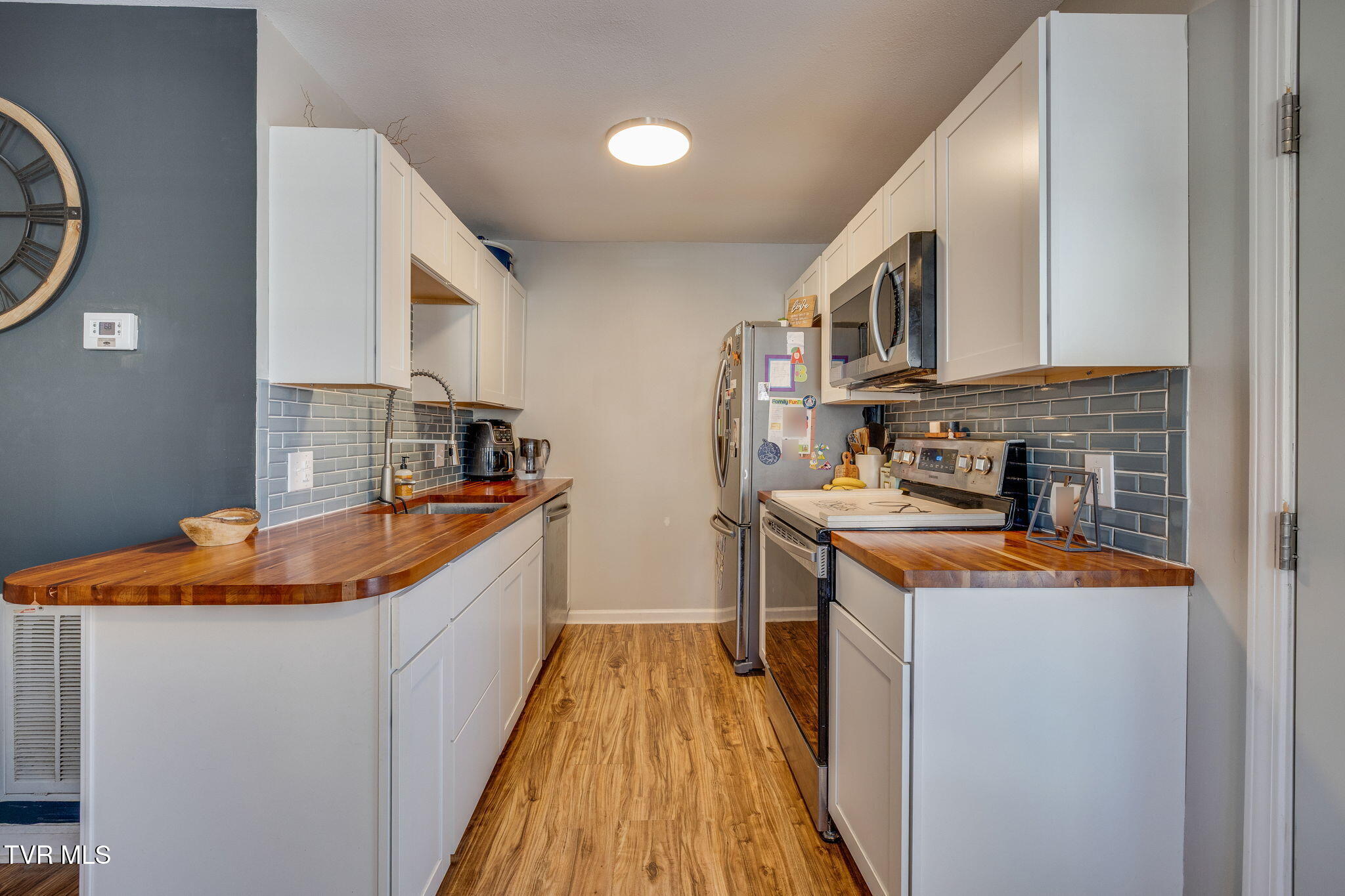 808 Milton Court 808