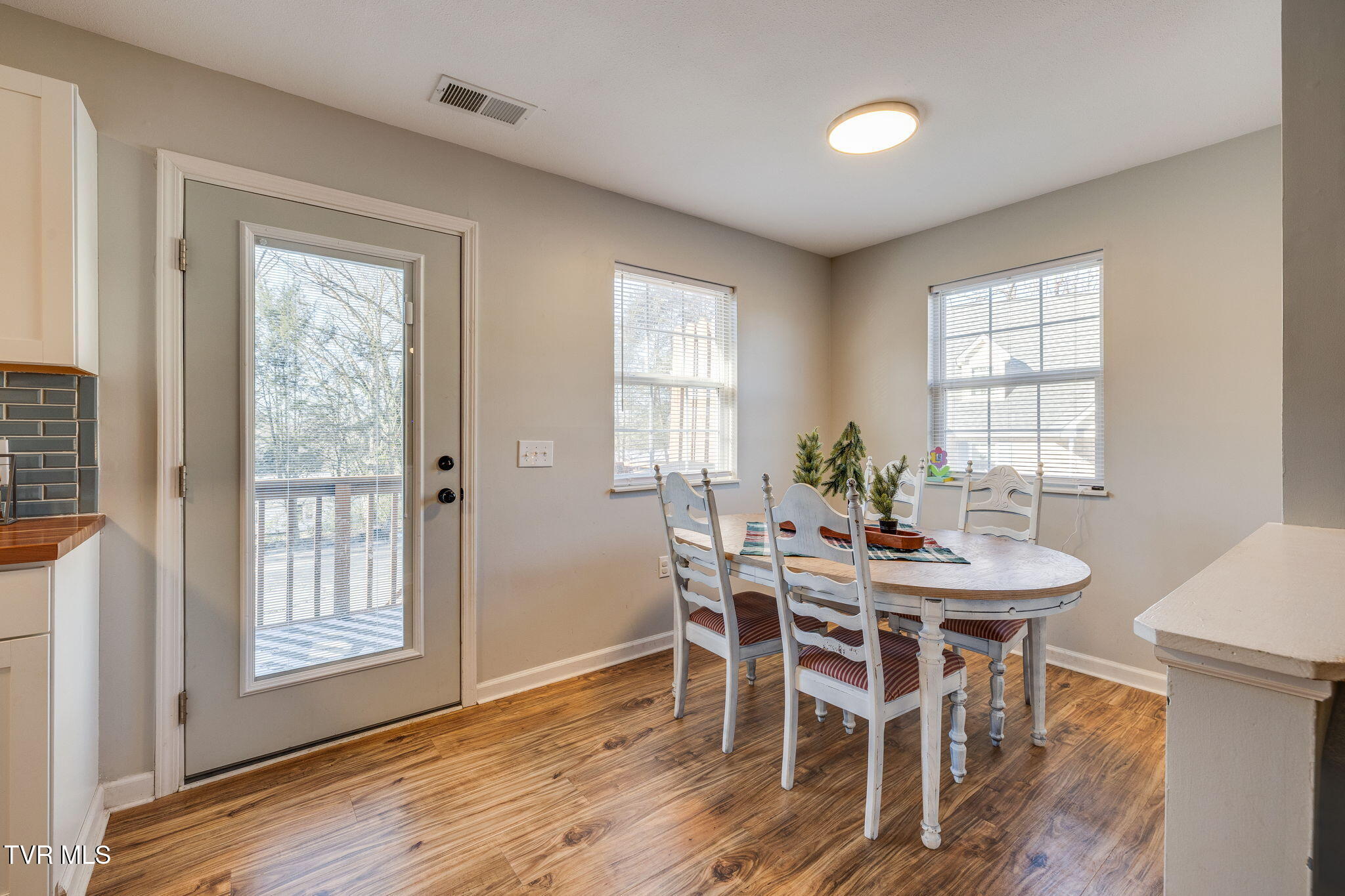 808 Milton Court 808