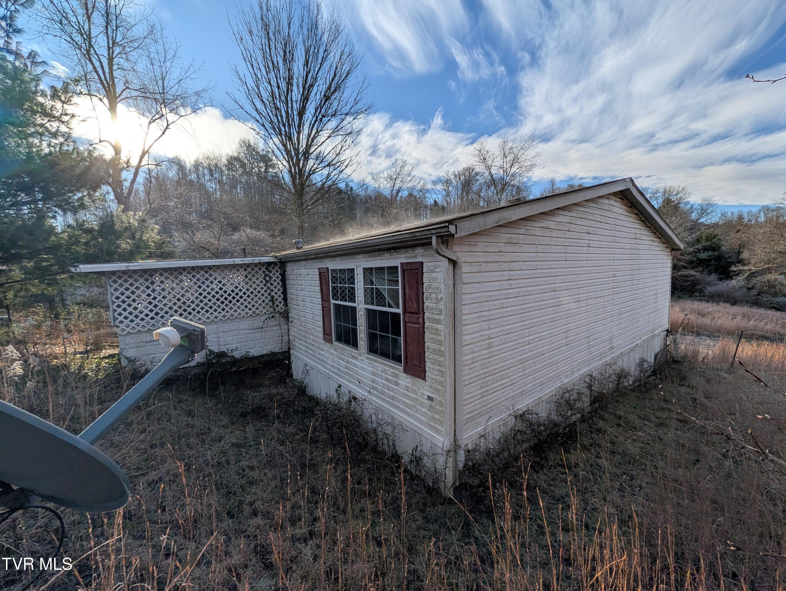 9304 Hunters Valley West Road