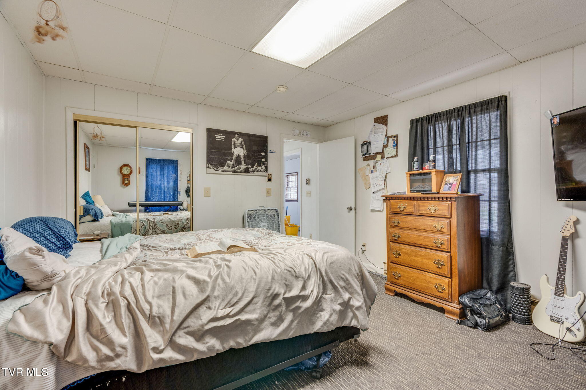 2704 Fort Henry Drive