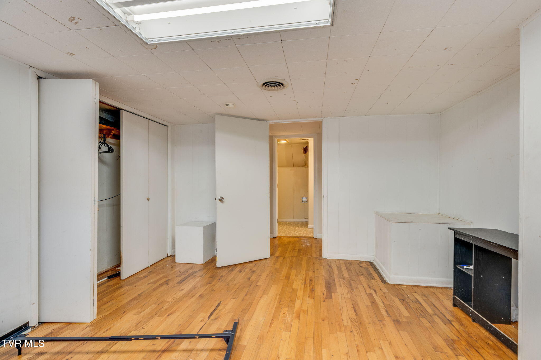 2704 Fort Henry Drive