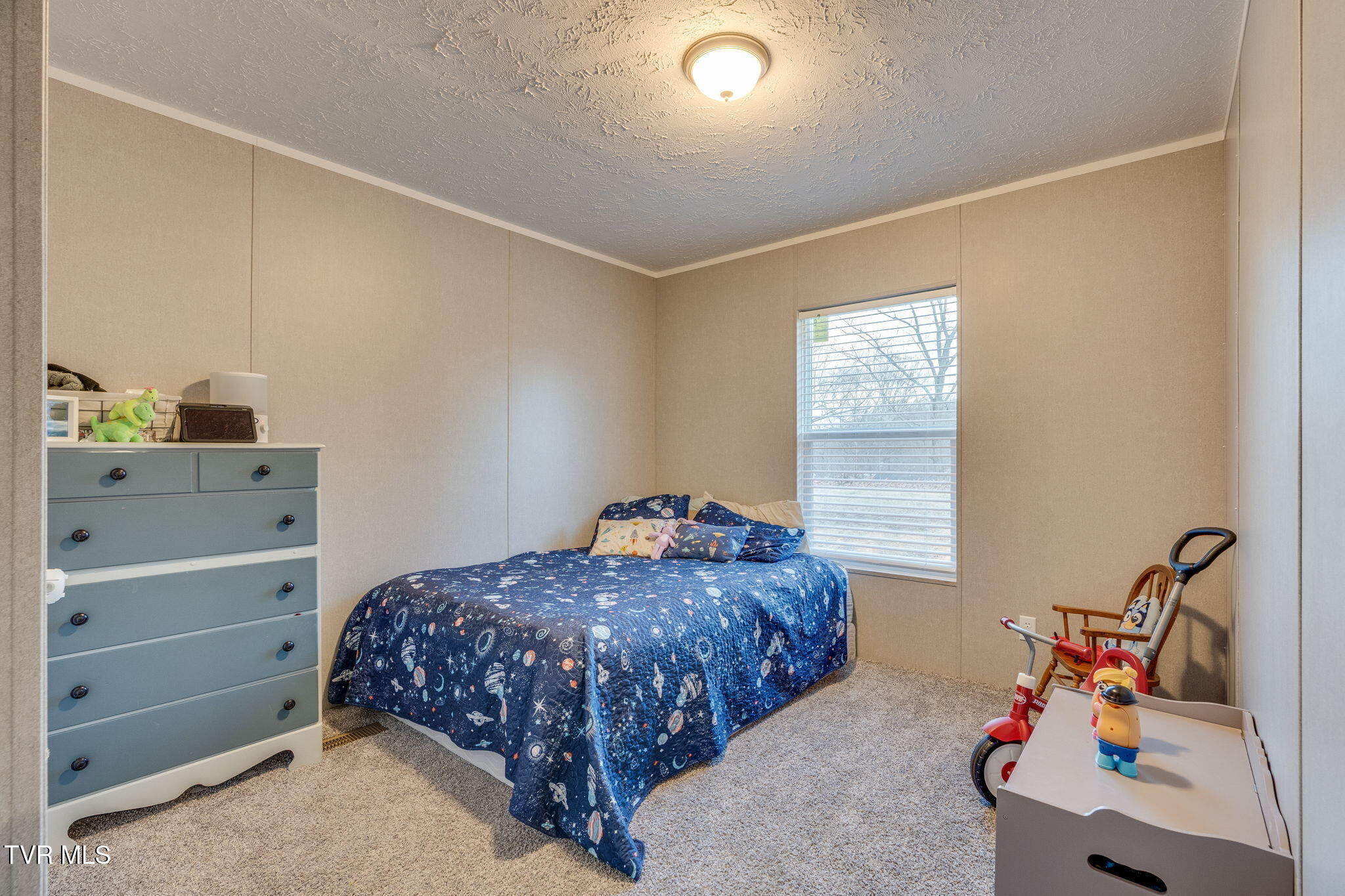 593 Summerville Road